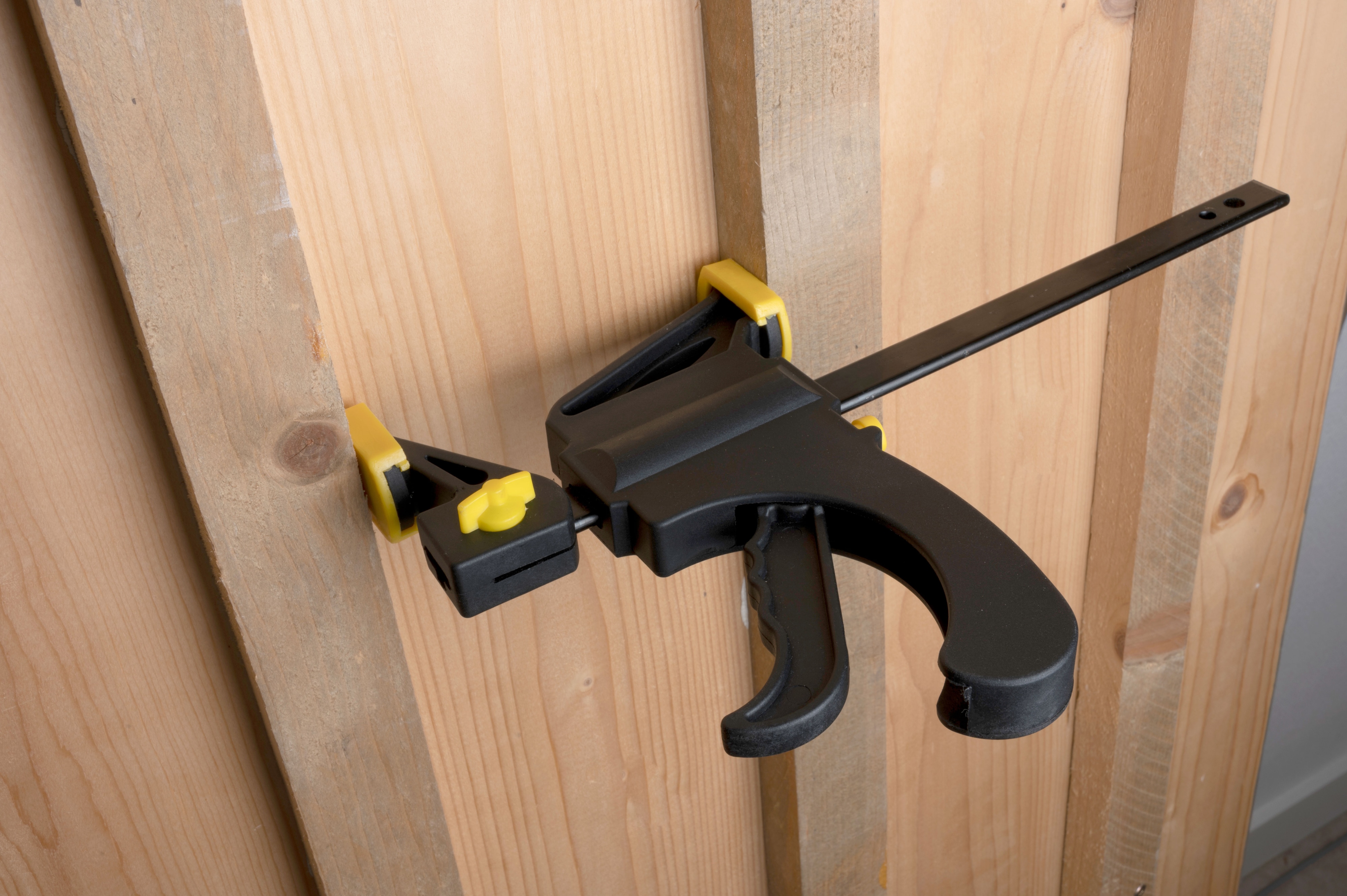 KINZO Schnellspannzwinge, 2 Stück, 15 cm KINZO Schnellspannzwinge, 2 Stück, 15 cm