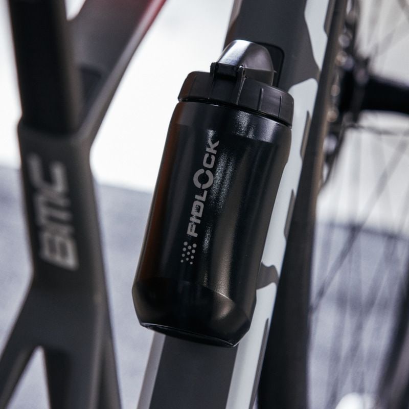 FIDLOCK Trinkflasche Twist bottle 450 + bike base black/black FIDLOCK Trinkflasche Twist bottle 450 + bike base black/black