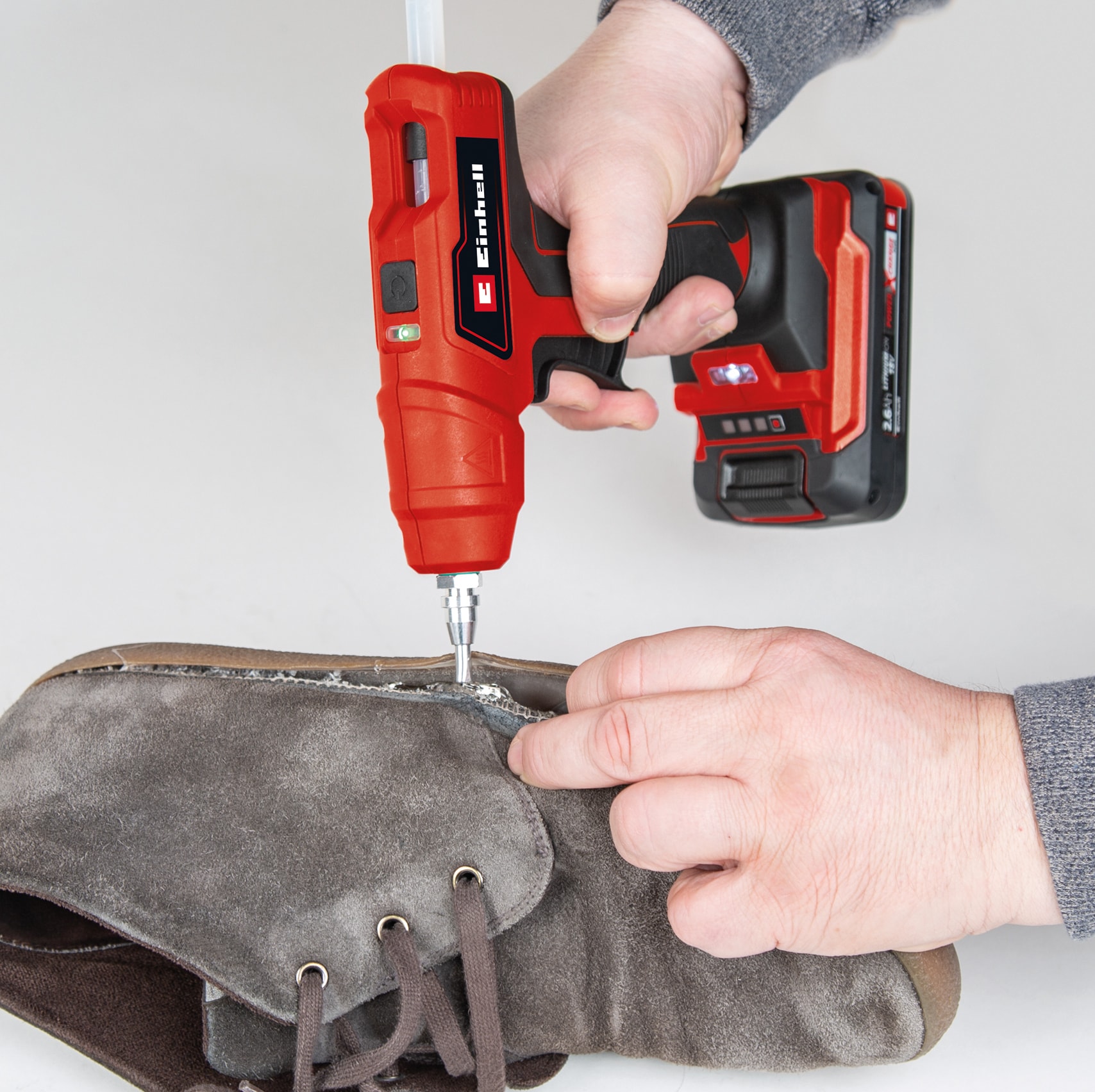 EINHELL Akku-Heißklebepistole TE-CG 18 Li Solo + Systemkoffer E-Case S-F EINHELL Akku-Heißklebepistole TE-CG 18 Li Solo + E-Box Koffer S-F