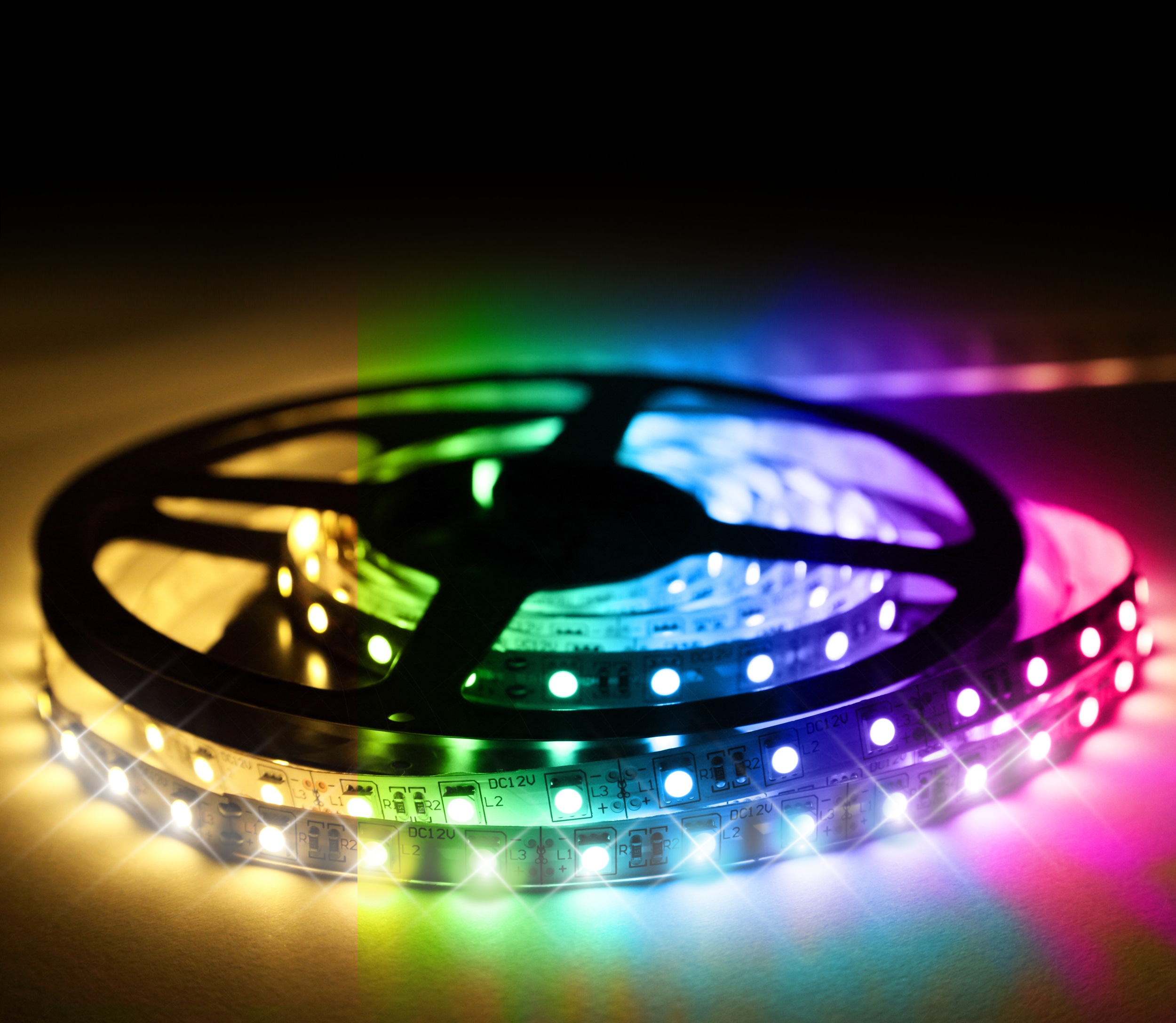 LED-Stripe, Grundig, 3m, 180 LED s RGB