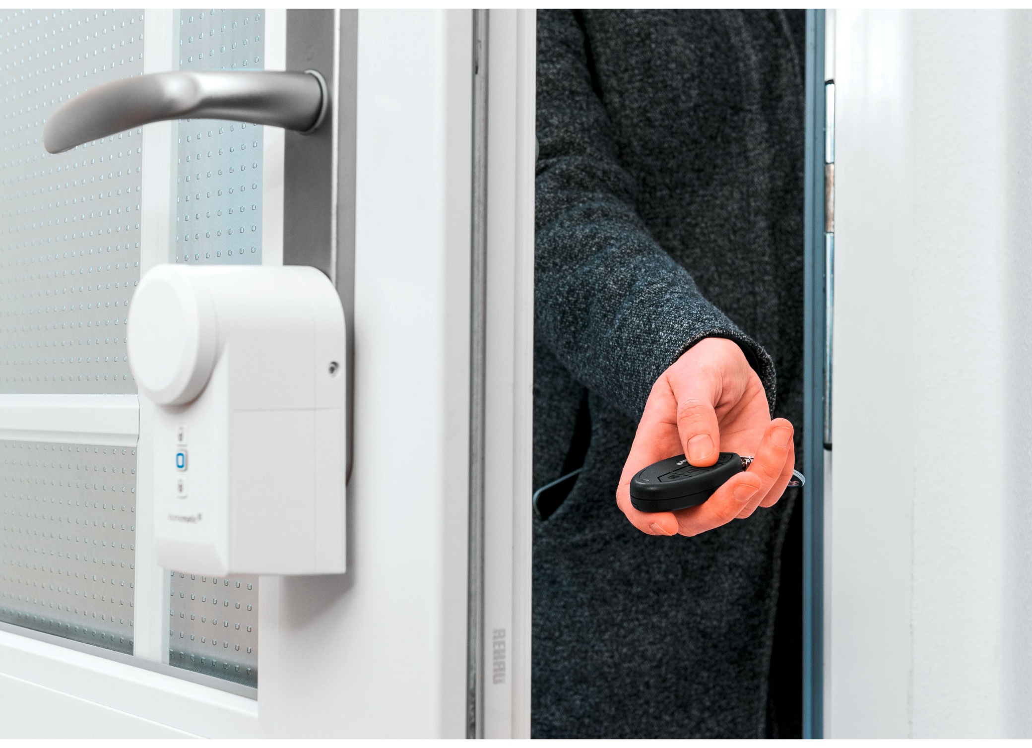 HOMEMATIC IP Smart Home 142561A0, Schlüsselbundfernbedienung - Zutritt