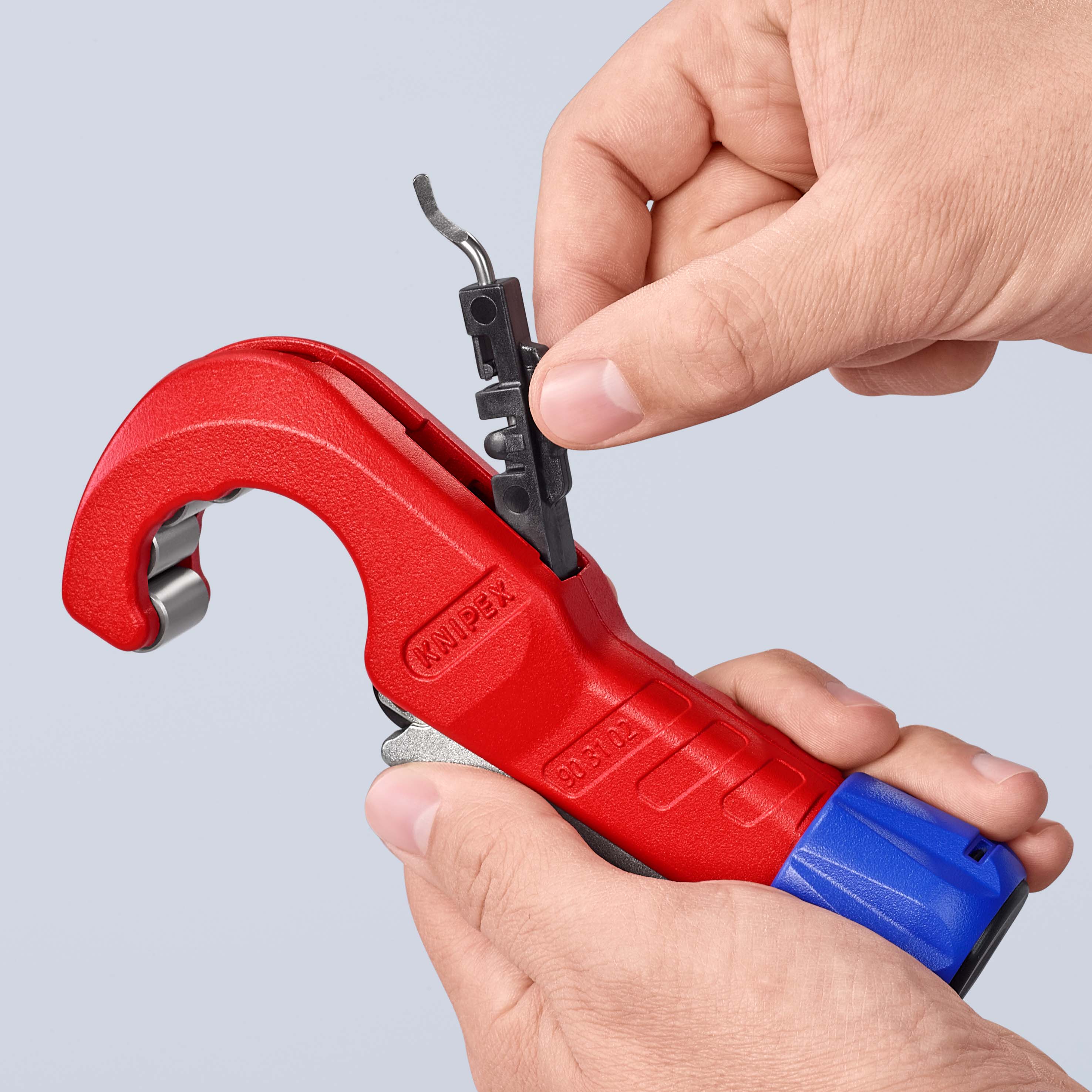 KNIPEX Rohrabschneider, TubiX, 90 31 02 BK