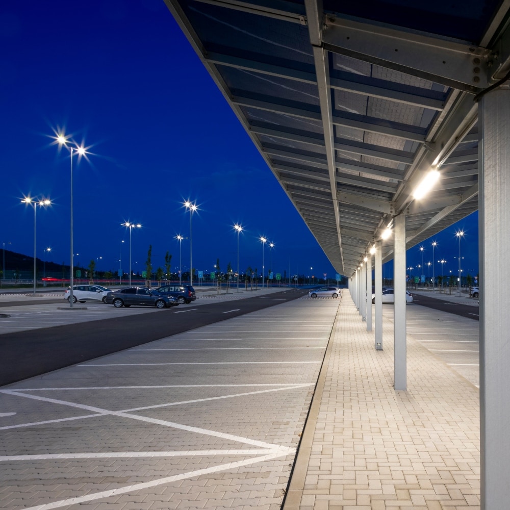 LUXULA LED-Straßenleuchte, SLIM, EEK: E, 30W, 3600lm, 5000K, IP65 LUXULA LED-Straßenleuchte, SLIM, EEK: E, 30W, 3600lm, 5000K, IP65