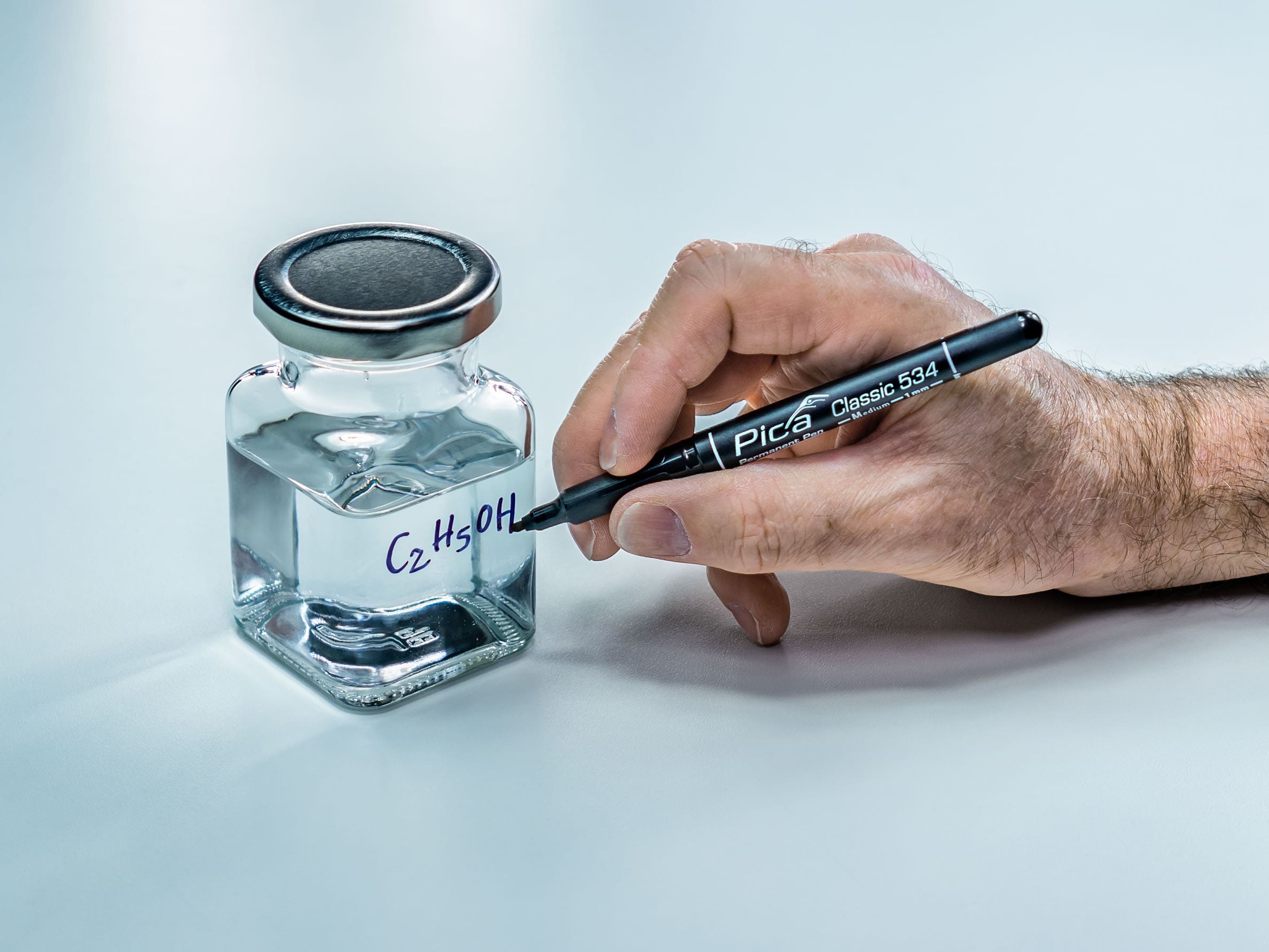 PICA Classic Permanent Pen, 534/46/SB, Medium, schwarz PICA Classic Permanent Pen, 534/46/SB, Medium, schwarz
