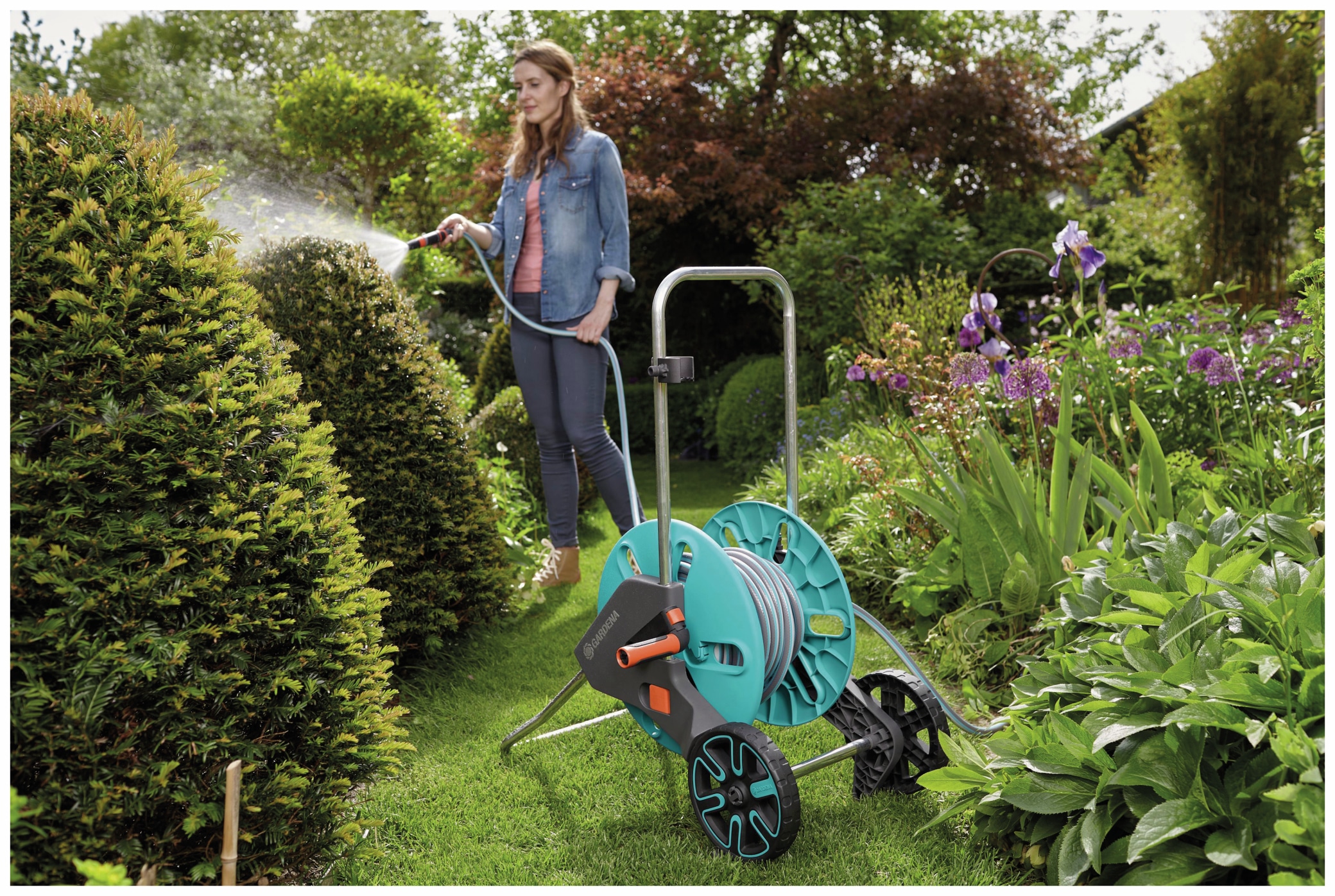 GARDENA Schlauchwagen CleverRoll M 18513-20, 20 m, Set 10-teilig GARDENA Schlauchwagen CleverRoll M 18513-20, 20 m, Set 10-teilig