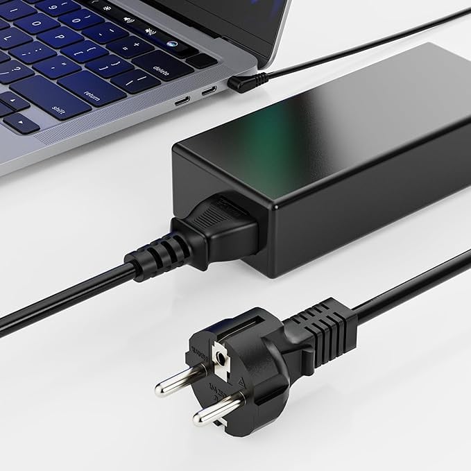 SONERO Netzkabel Schutzkontaktstecker, X-SKG-C13G-010B, gerade, schwarz, 1m SONERO Netzkabel Schutzkontaktstecker, X-SKG-C13G-010B, gerade, schwarz, 1m