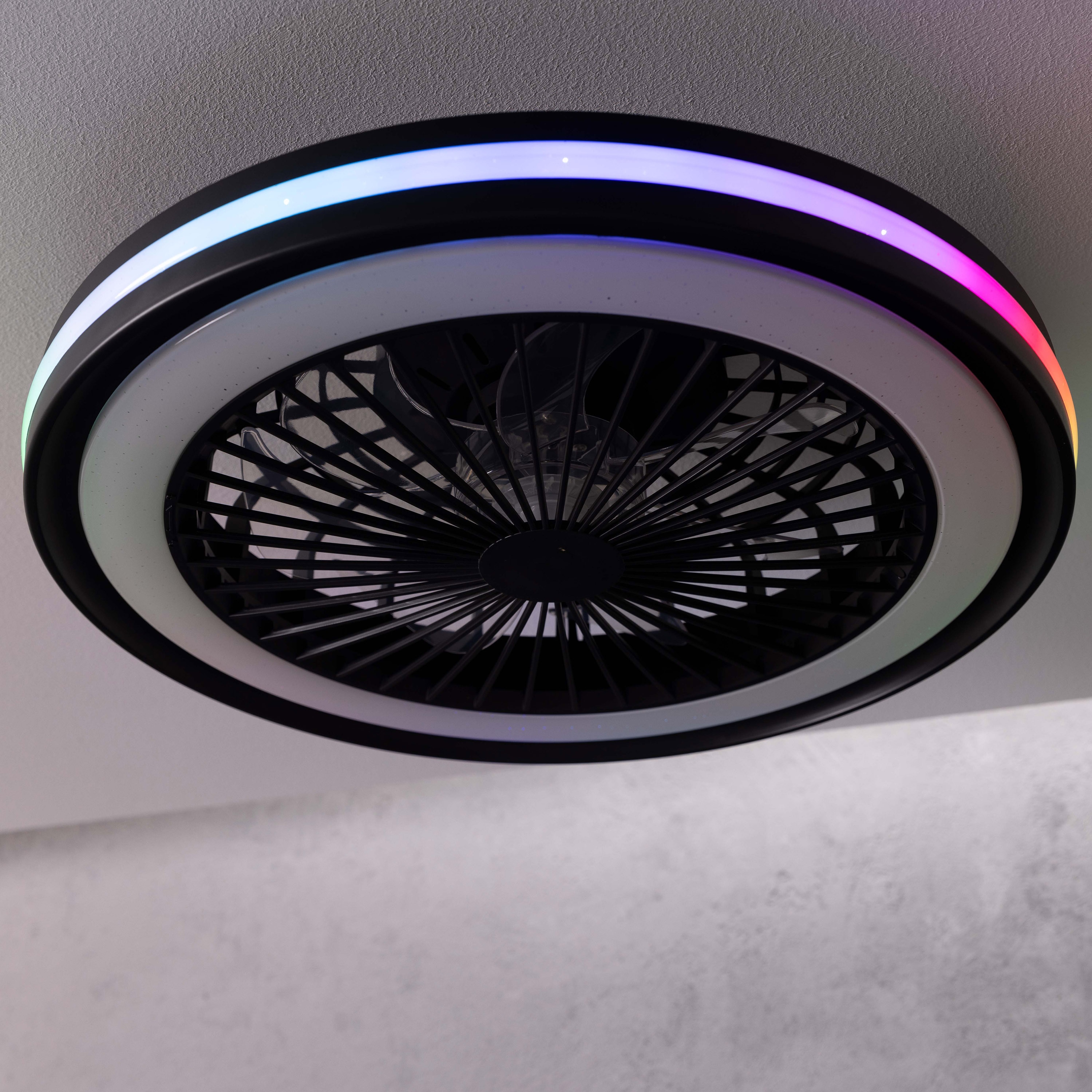BRILLIANT LED-Deckenleuchte Palmero, mit Ventilator, 40 W, Ø 46,5 cm BRILLIANT LED-Deckenleuchte Palmero, mit Ventilator, 40 W, Ø 46,5 cm