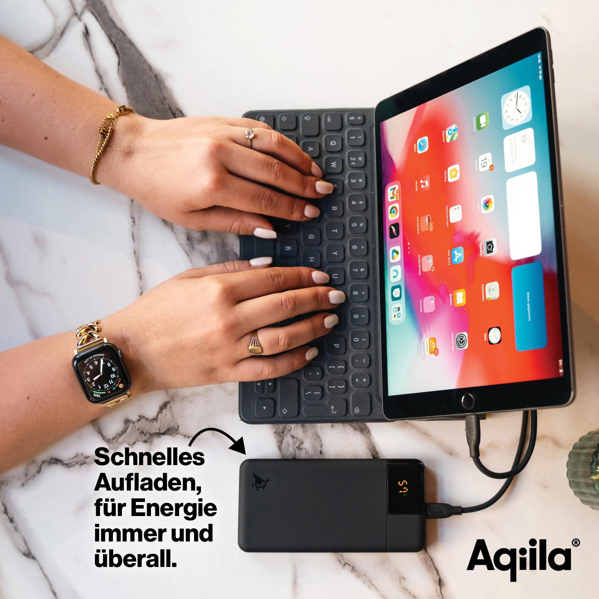 AQIILA Powerbank Powerbird B10, 20 W, 10.000mAh, 1x USB-A, 2x USB-C, schwarz AQIILA Powerbank Powerbird B10, 20 W, 10.000mAh, 1x USB-A, 2x USB-C, schwarz