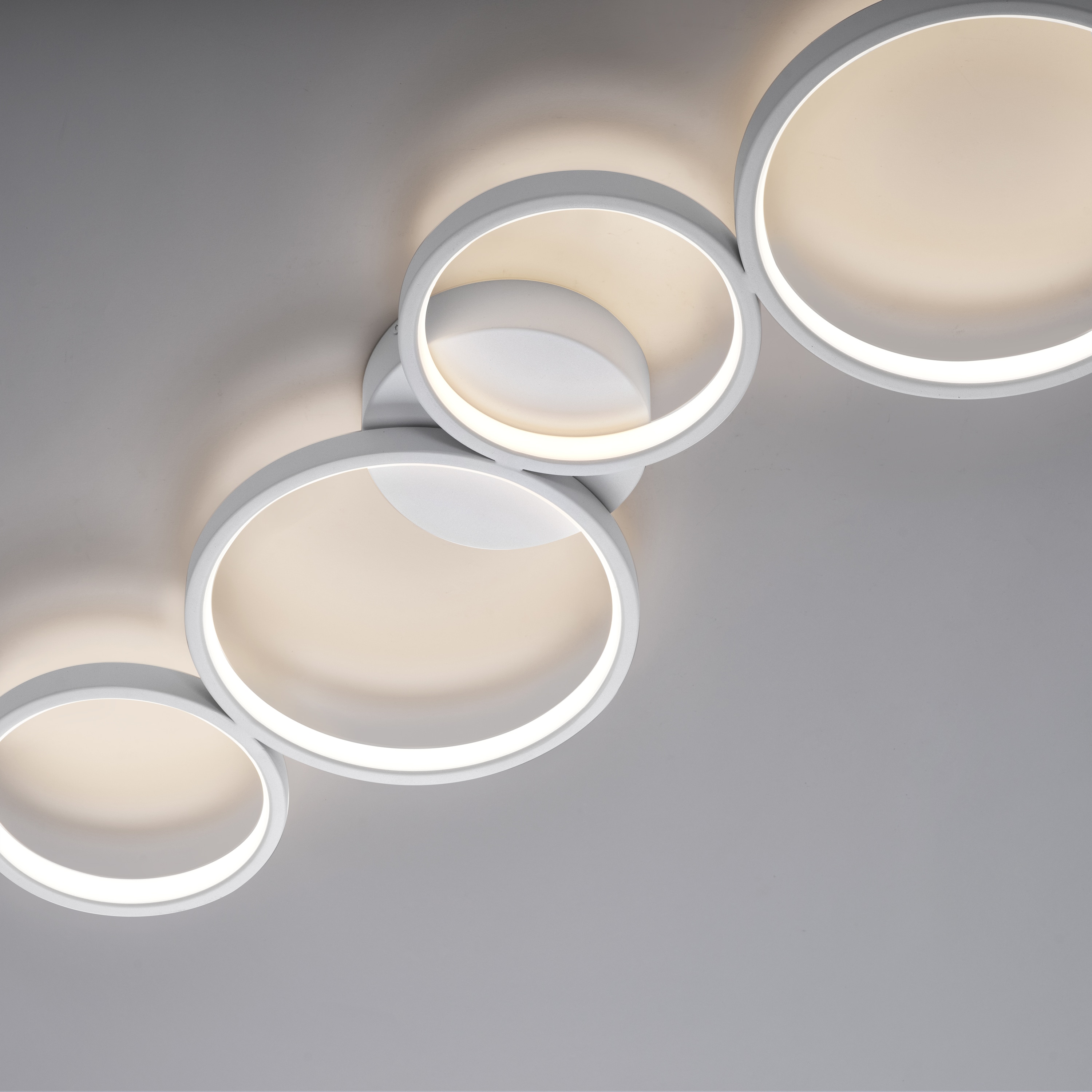 PAUL NEUHAUS LED-Deckenleuchte 6183-16 weiss, 26 W, 3700 lm, 3000 K PAUL NEUHAUS LED-Deckenleuchte 6183-16 weiss, 26 W, 3700 lm, 3000 K