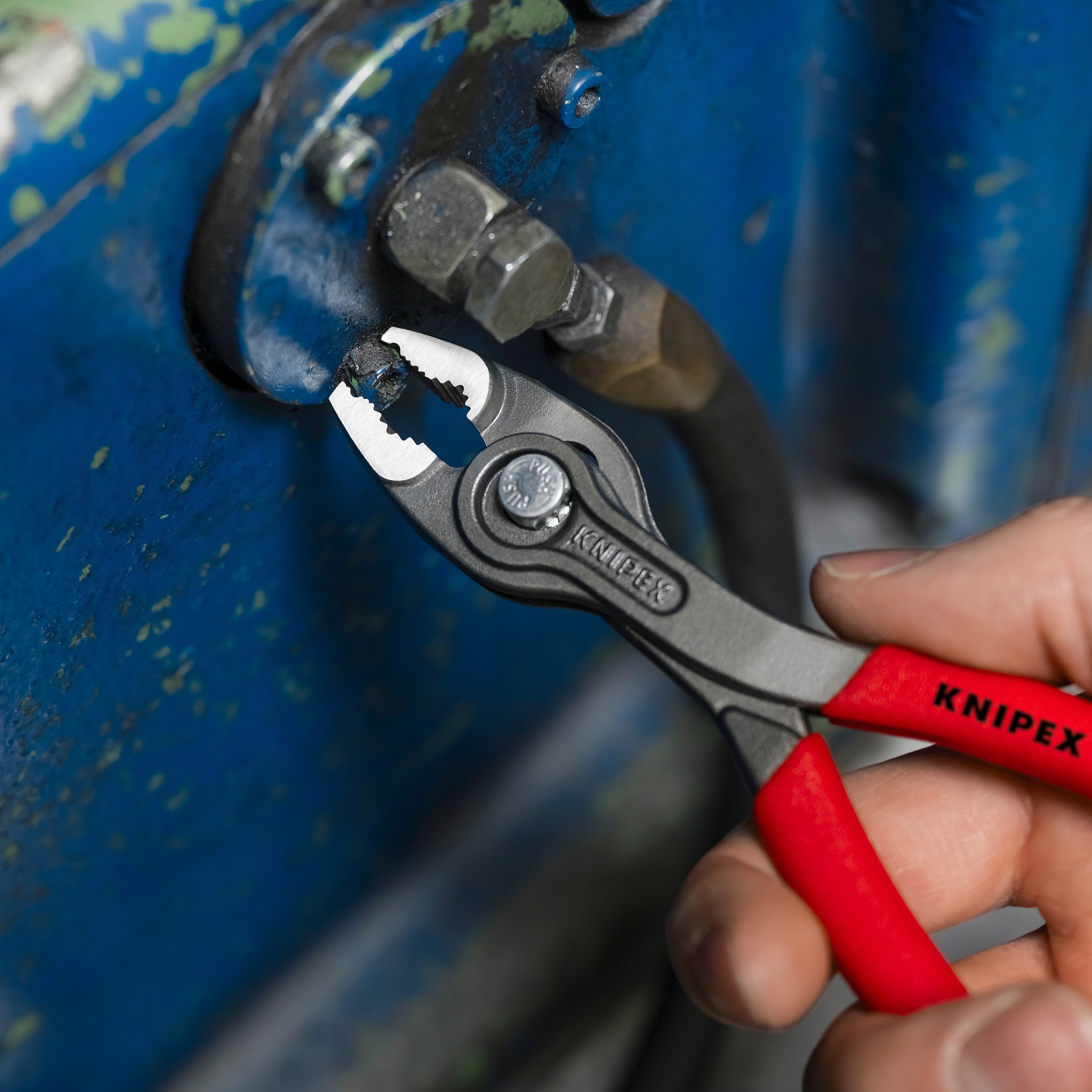 KNIPEX Front- und Seitengreifzange, TwinGrip, 82 01 150, 150 mm KNIPEX Front- und Seitengreifzange, TwinGrip, 82 01 150, 150 mm