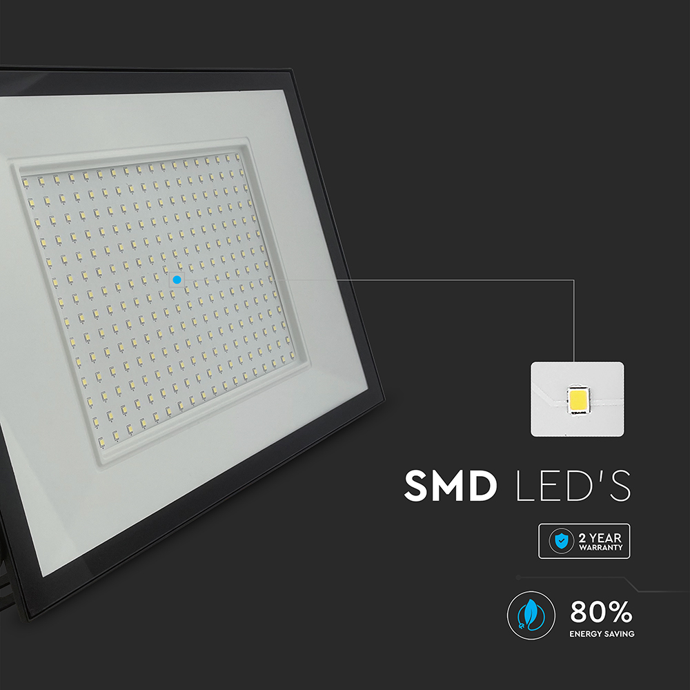 V-TAC LED-Fluter, VT-44208, 200 W, 4000K, EEK: F, 16450 lm, neutralweiß, IP65, schwarz V-TAC LED-Fluter, VT-44208, 200 W, 4000K, EEK: F, 16450 lm, neutralweiß, IP65, schwarz
