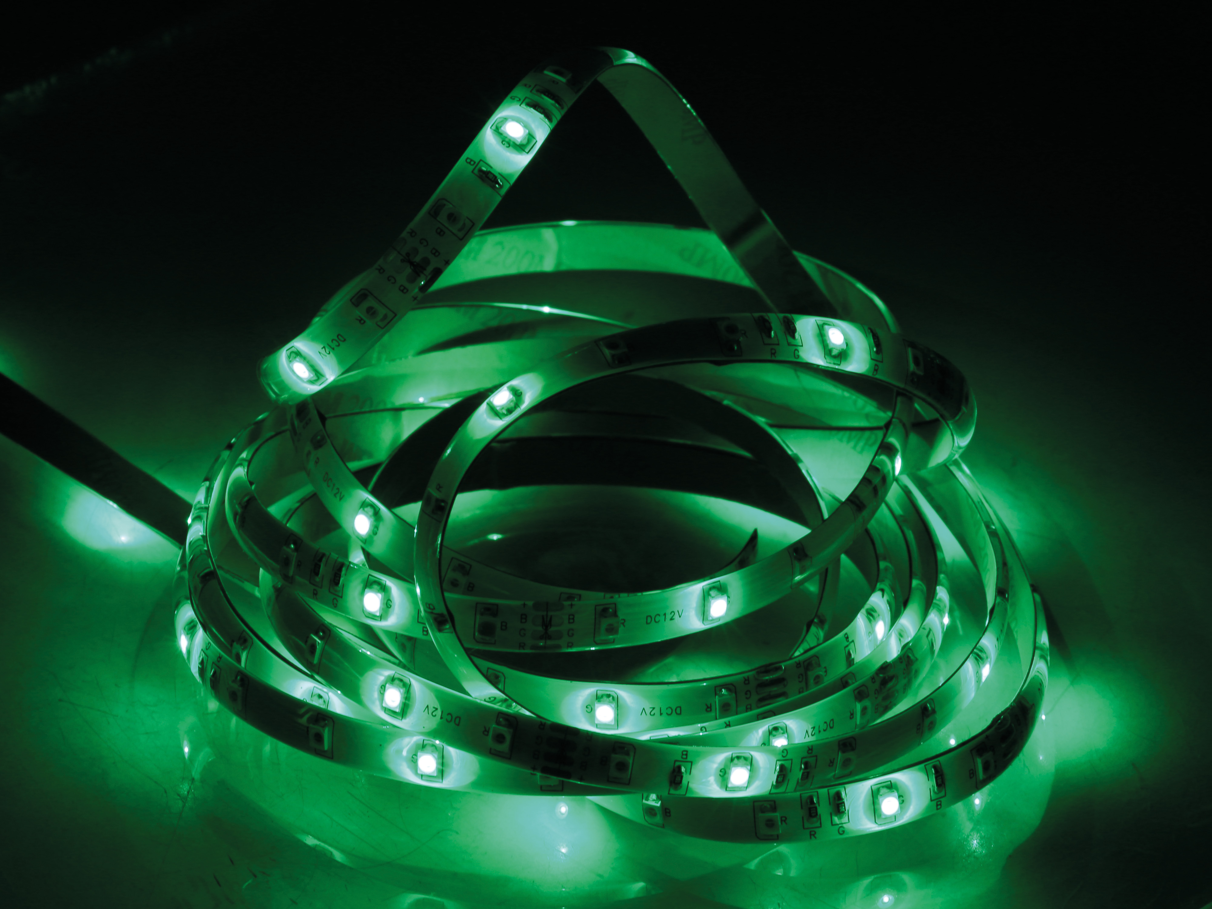 GRUNDIG RGB LED Strip, 3 m, 180 LEDs