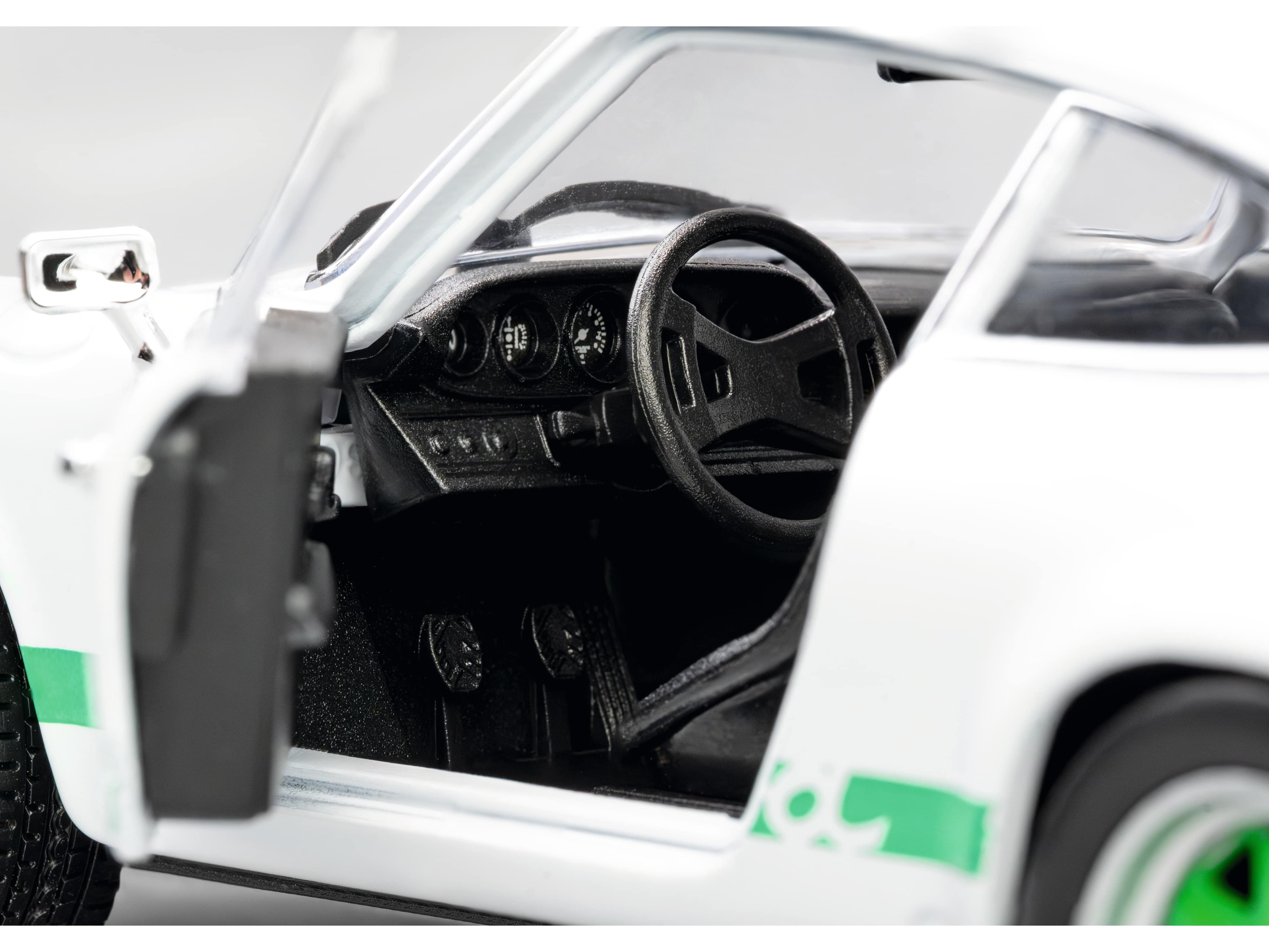 FRANZIS Build your Legend: Porsche 911 Carrera RS 2.7 FRANZIS Build your Legend: Porsche 911 Carrera RS 2.7