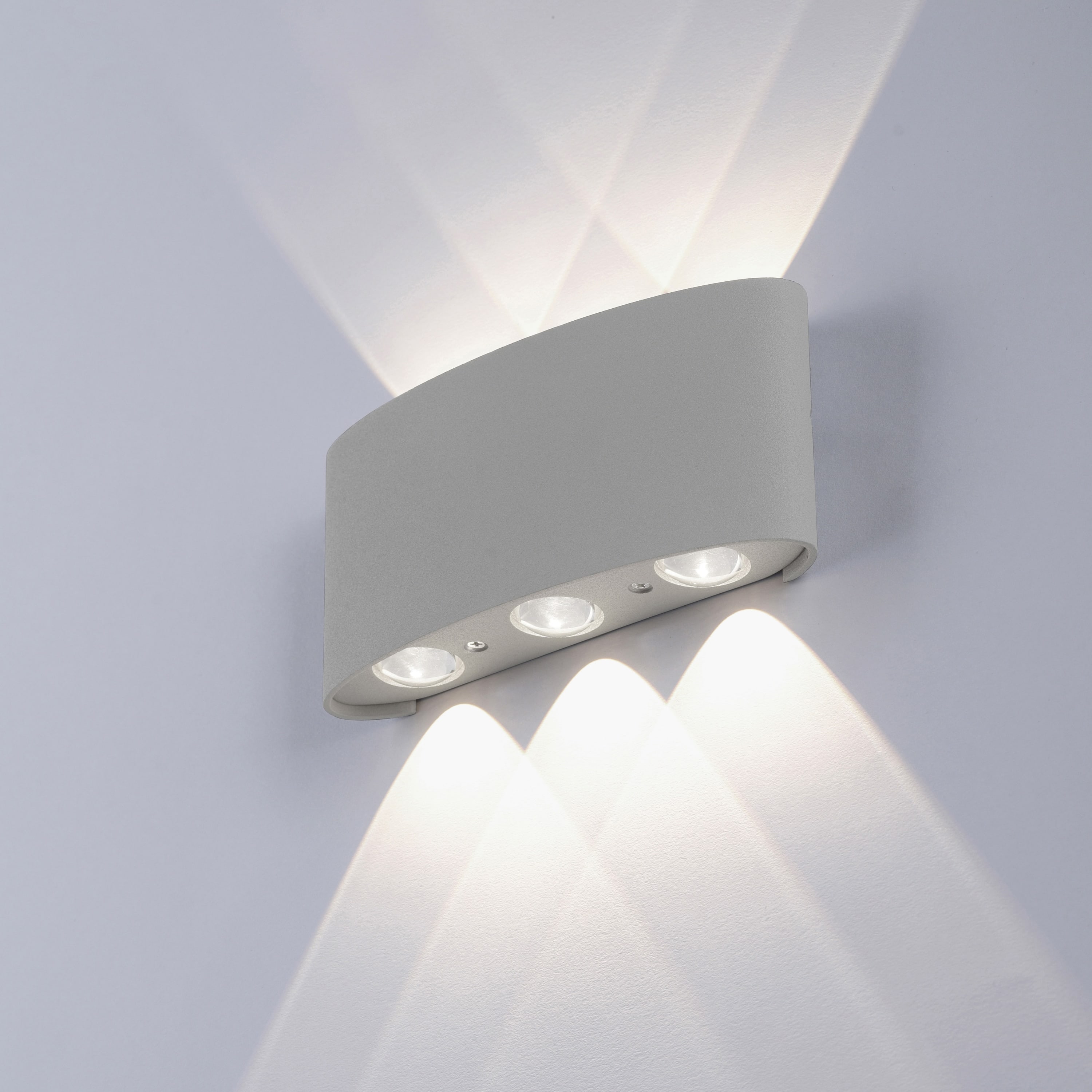 PAUL NEUHAUS LED-Wandleuchte 9488-21 silber, 4,8 W, 720 lm, 3000 K, IP54 PAUL NEUHAUS LED-Wandleuchte 9488-21 silber, 4,8 W, 720 lm, 3000 K, IP54