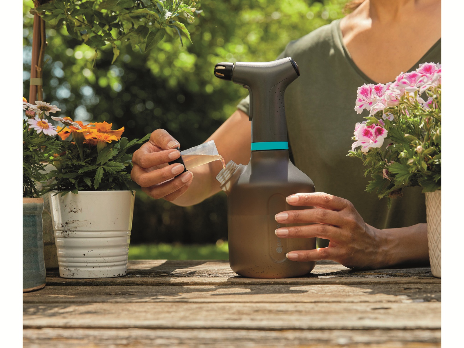 GARDENA Pumpsprüher 11114-20, 1000 ml, Akkubetrieb GARDENA Pumpsprüher 11114-20, 1000 ml, Akkubetrieb