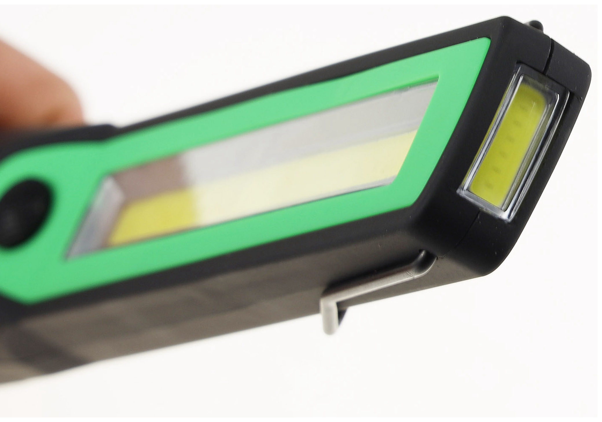 CHILITEC LED-Taschenlampe CAL-COB 300, 300 lm, Haken, Magnetfuß CHILITEC LED-Taschenlampe CAL-COB 300, 300 lm, Haken, Magnetfuß