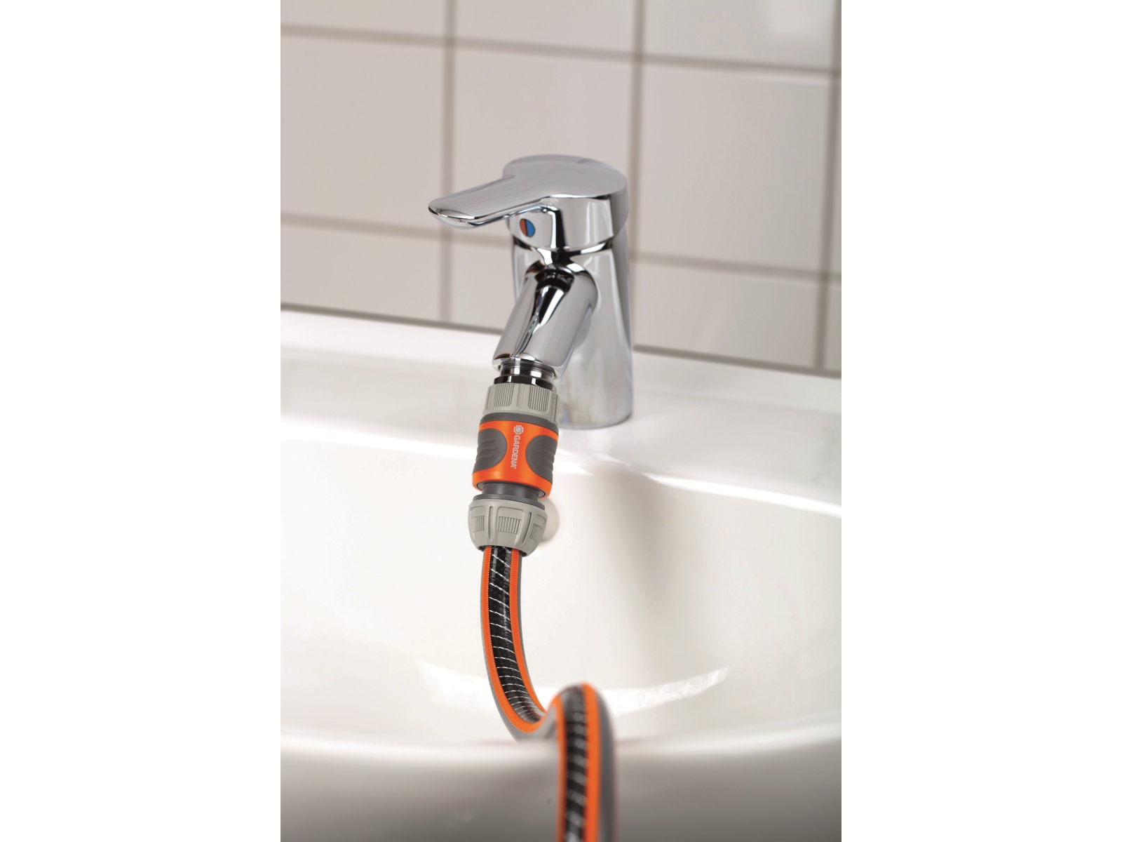 GARDENA Perlstrahl-Adapter 18209-20, M24x1 Innen-, 26,5 mm Außengewinde GARDENA Perlstrahl-Adapter 18209-20, M24x1 Innen-, 26,5 mm Außengewinde