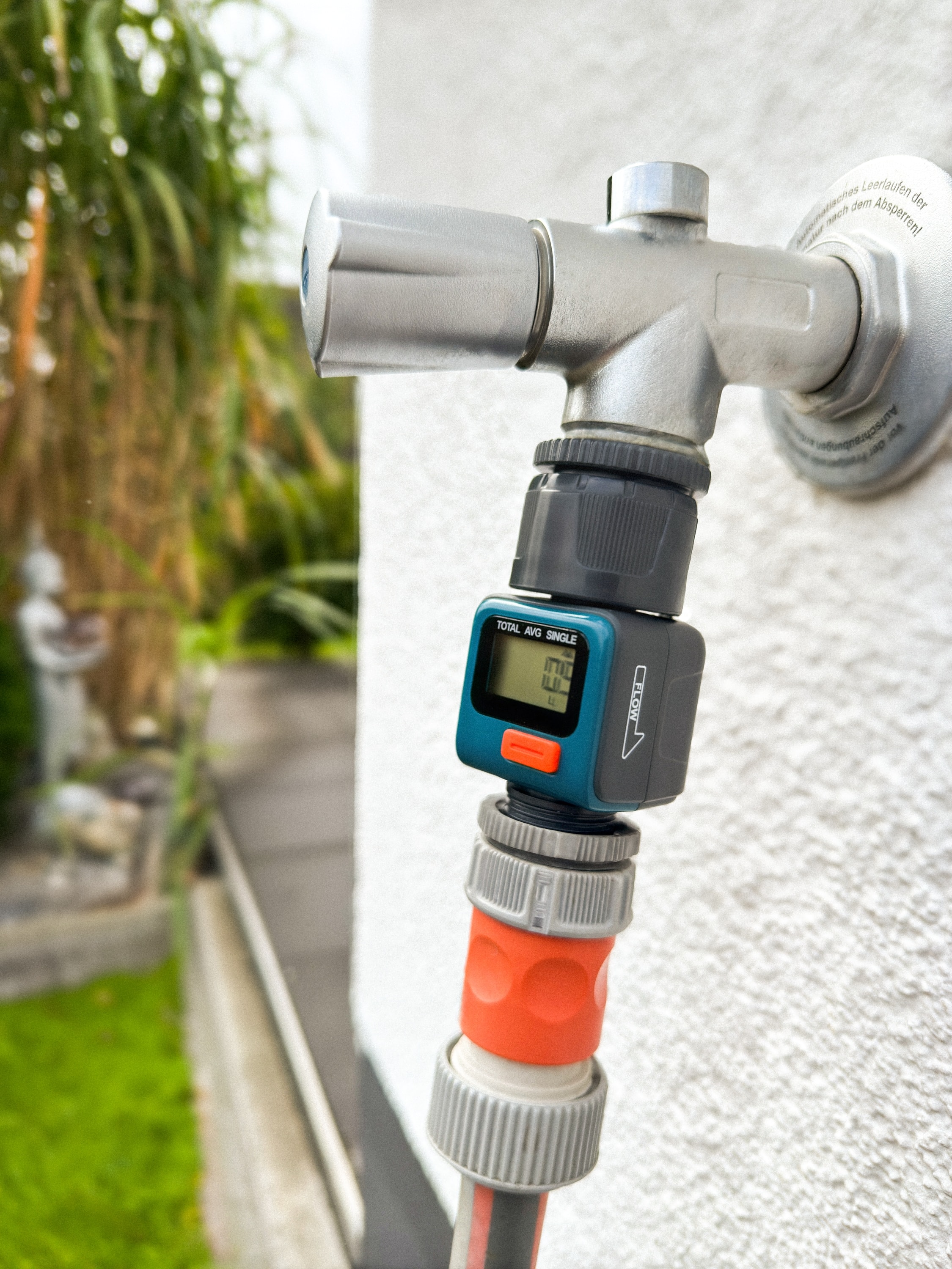DAYGREEN Digitaler Wasserzähler DH-WT004, mit Adapter 1" u. 3/4" DAYGREEN Digitaler Wasserzähler DH-WT004, mit Adapter 1" u. 3/4"