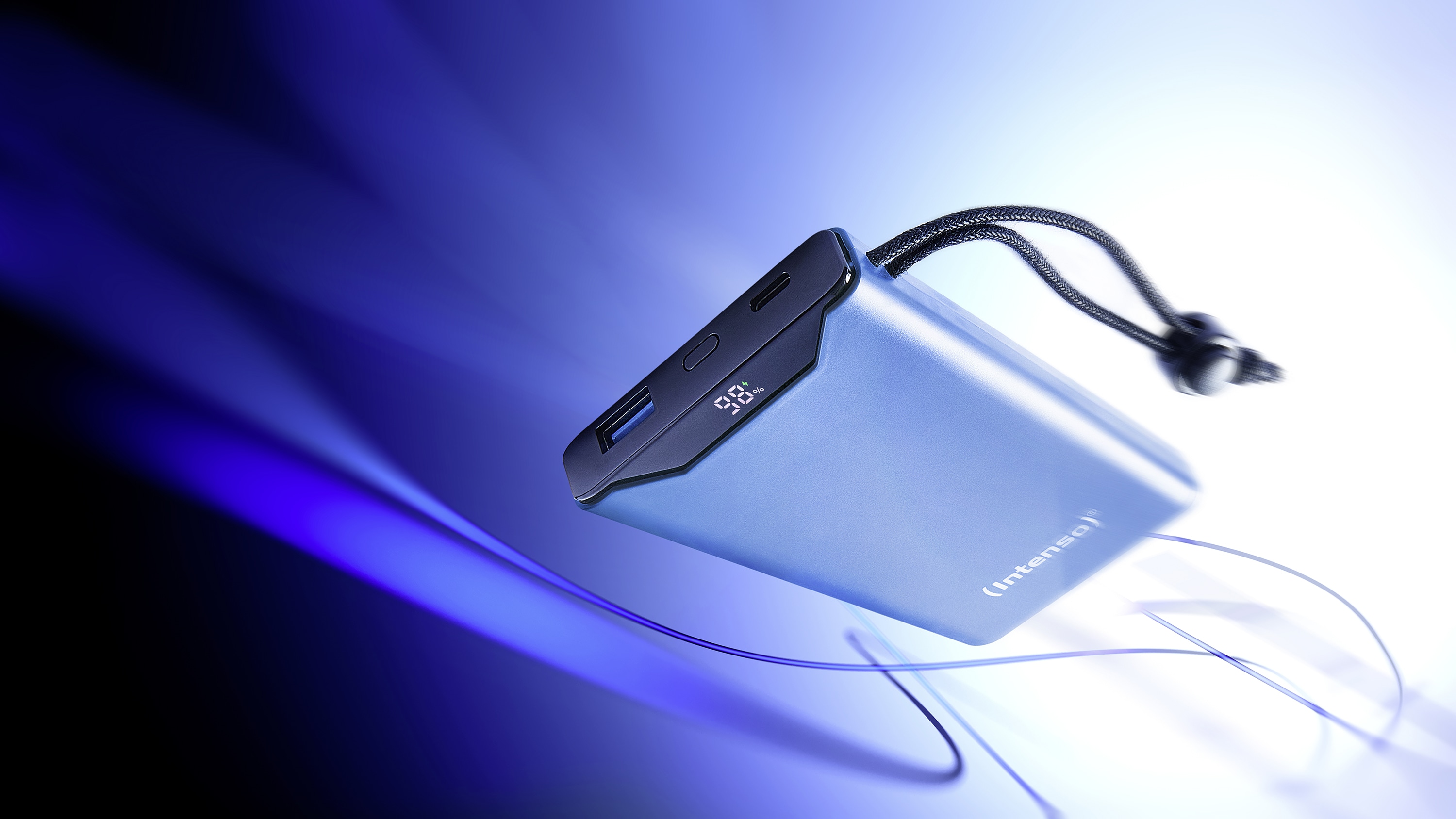 INTENSO USB Powerbank 7332035, F10000, 10.000mAh, 20 W, blau INTENSO USB Powerbank 7332035, F10000, 10.000mAh, 20 W, blau