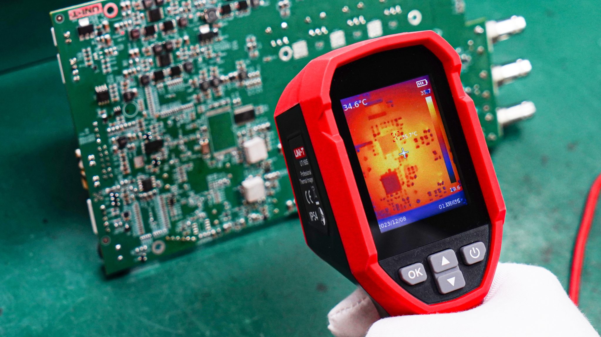 UNI-T Infrarot-Wärmebildkamera UTi716S, -20 °C - 550 °C UNI-T Infrarot-Wärmebildkamera UTi716S, -20 °C - 550 °C
