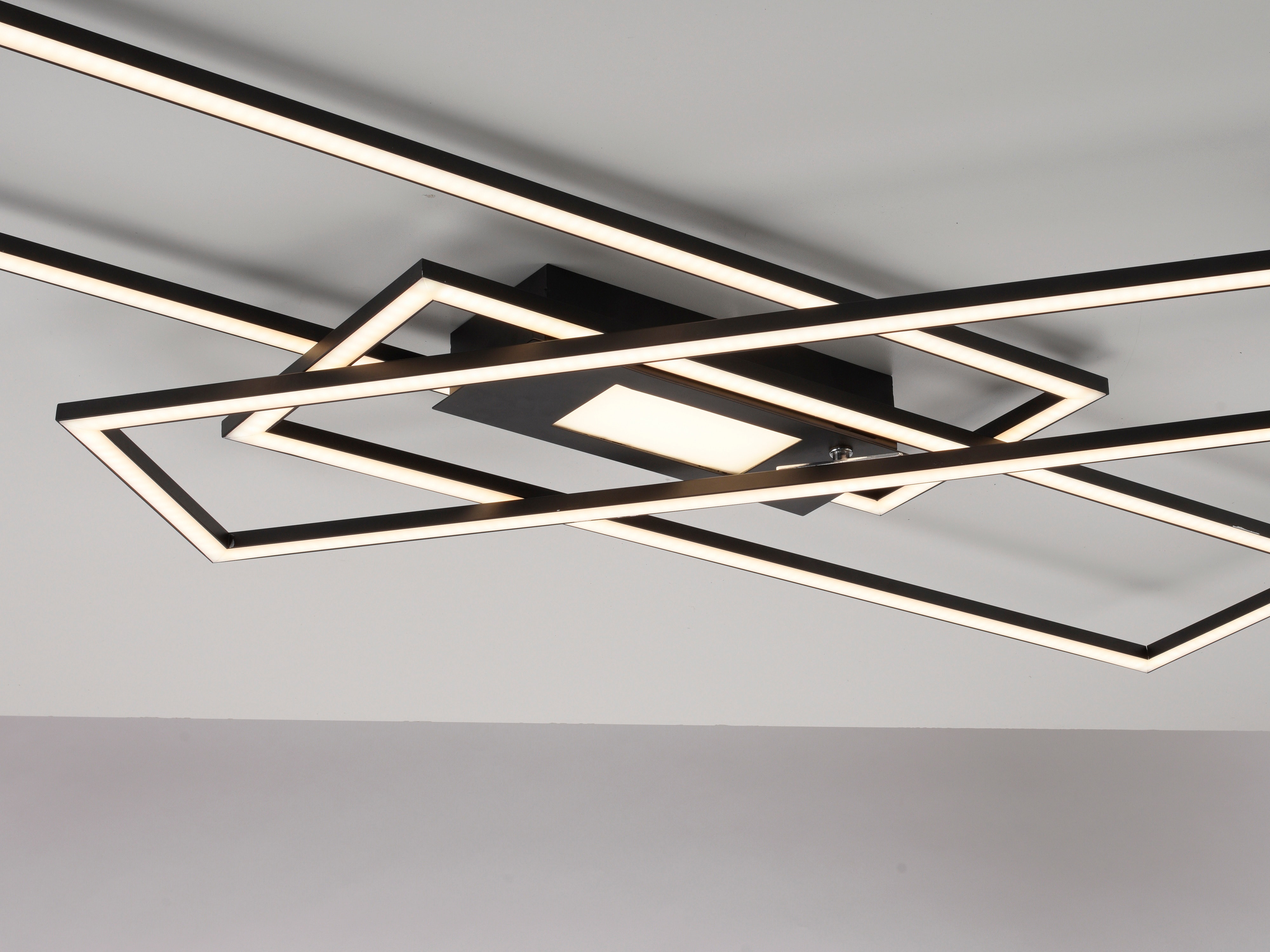 JUST LIGHT LED-Deckenleuchte 14693-18, 45W, 5500lm, schwarz JUST LIGHT LED-Deckenleuchte 14693-18, 45W, 5500lm, schwarz