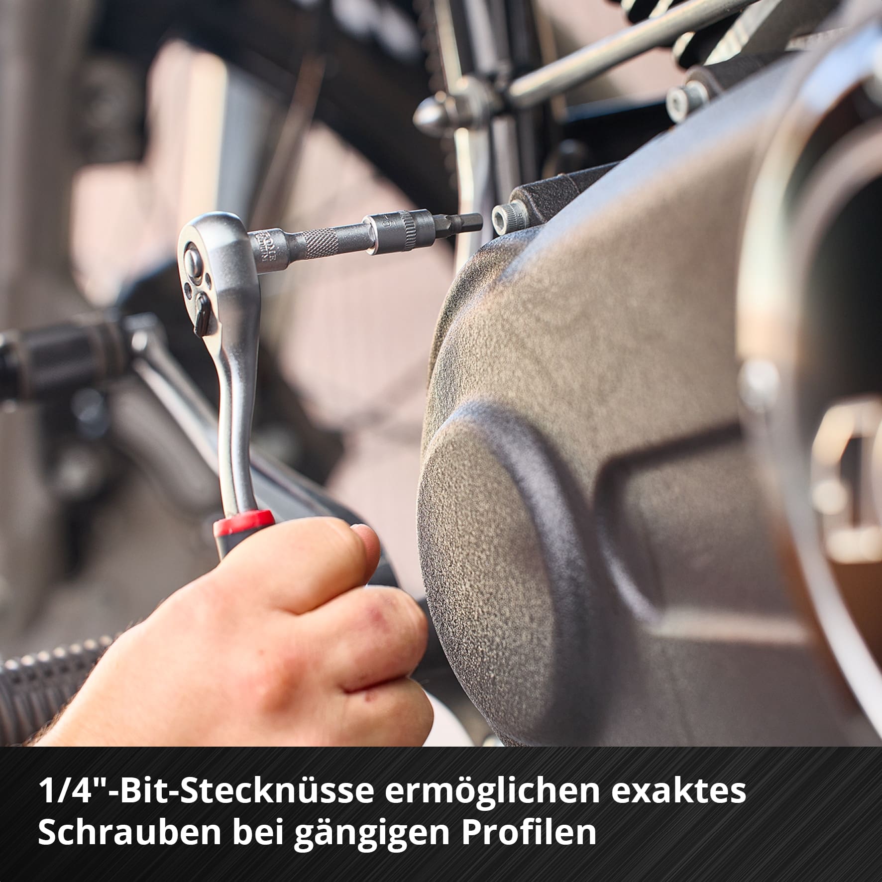 EINHELL Werkzeugkoffer KFZ, 370515, E-Case, 121-teilig EINHELL Werkzeugkoffer KFZ, 370515, E-CASE, 121-teilig