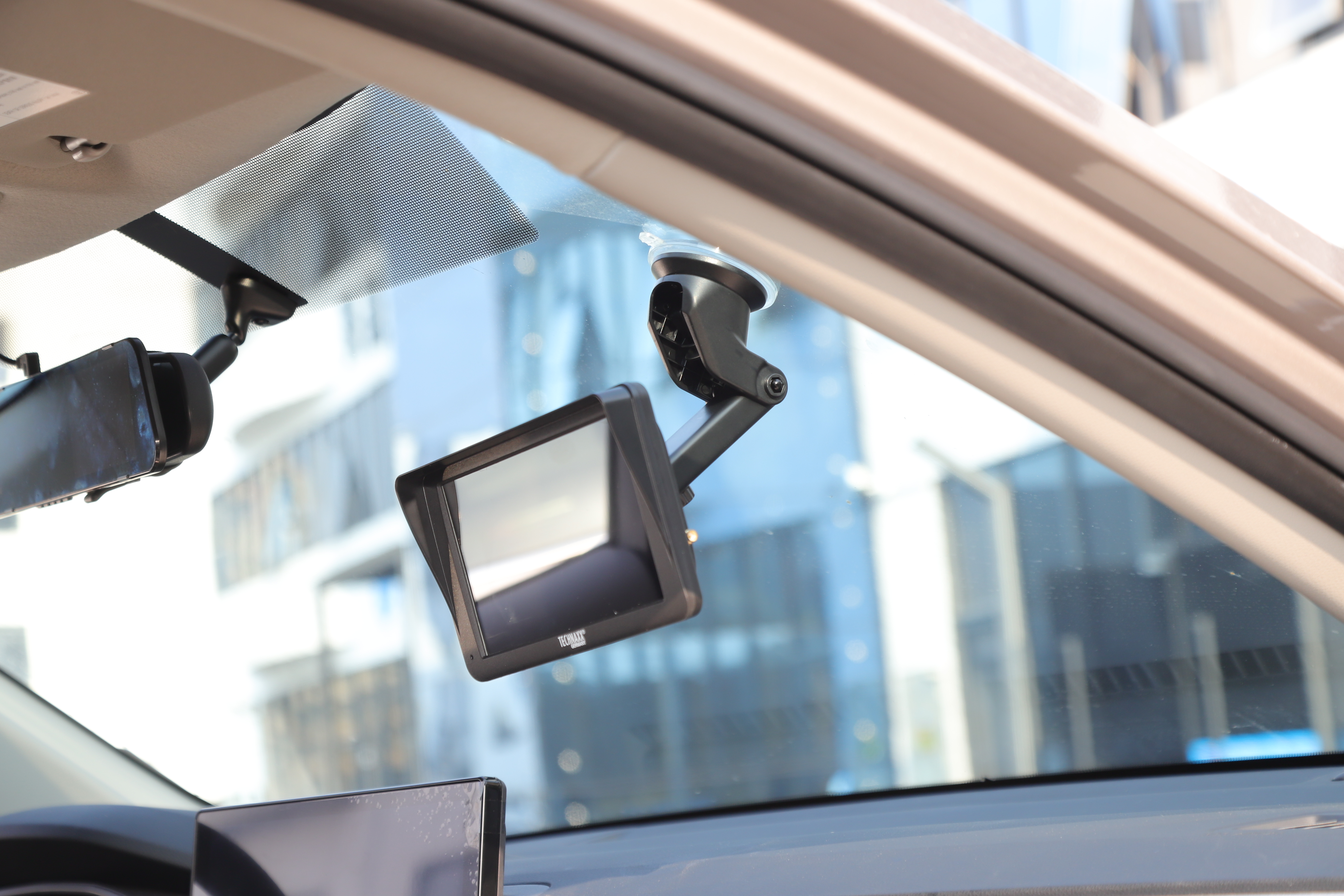 TECHNAXX Wireless-Monitor TX-361, CarPlay & Android Auto, mit Dashcam TECHNAXX Wireless-Monitor TX-361, CarPlay & Android Auto, mit Dashcam