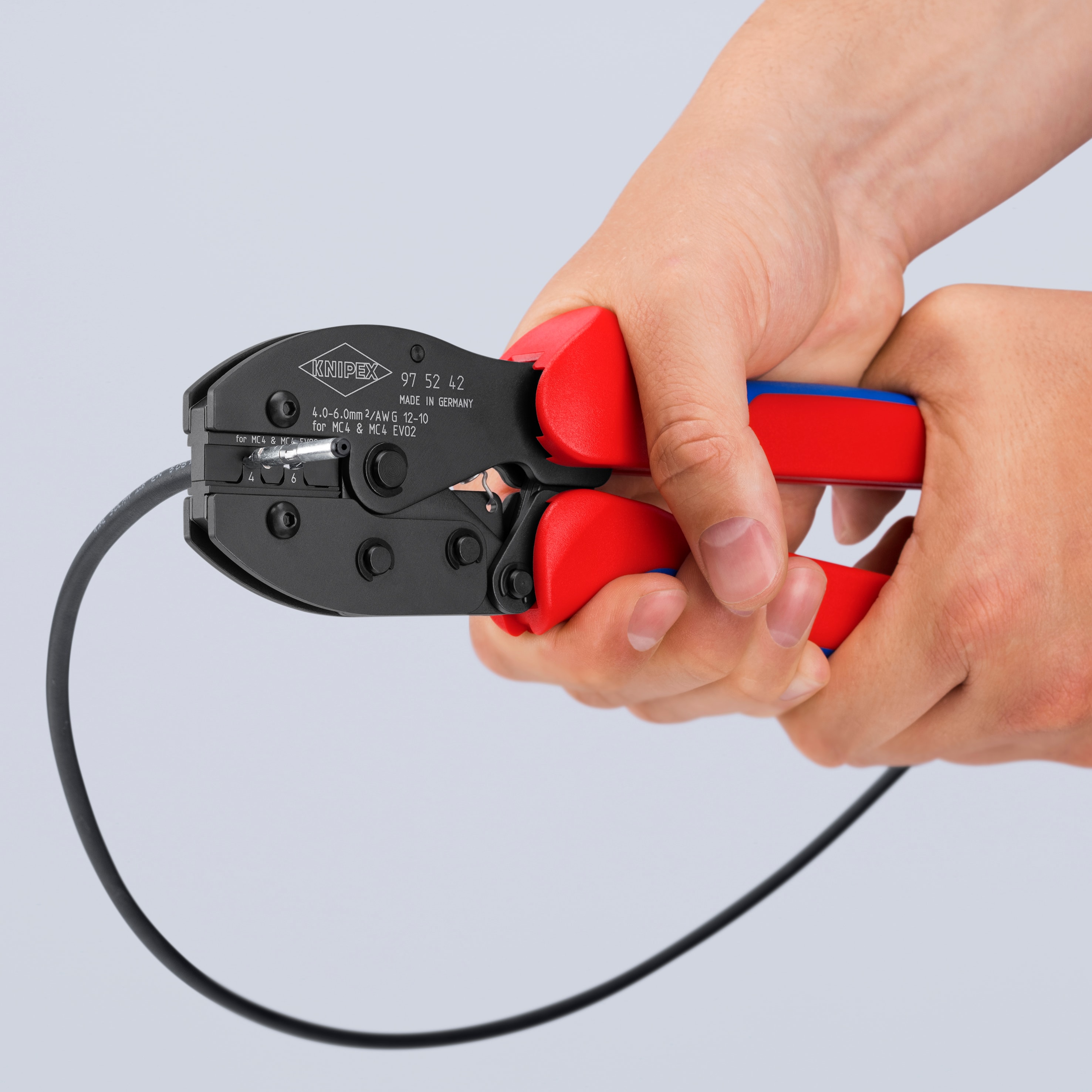 KNIPEX Crimpzange, PreciForce. 97 52 42, für MC4-/MC4 EVO 2-Steckverbinder KNIPEX Crimpzange, PreciForce. 97 52 42, für MC4-/MC4 EVO 2-Steckverbinder