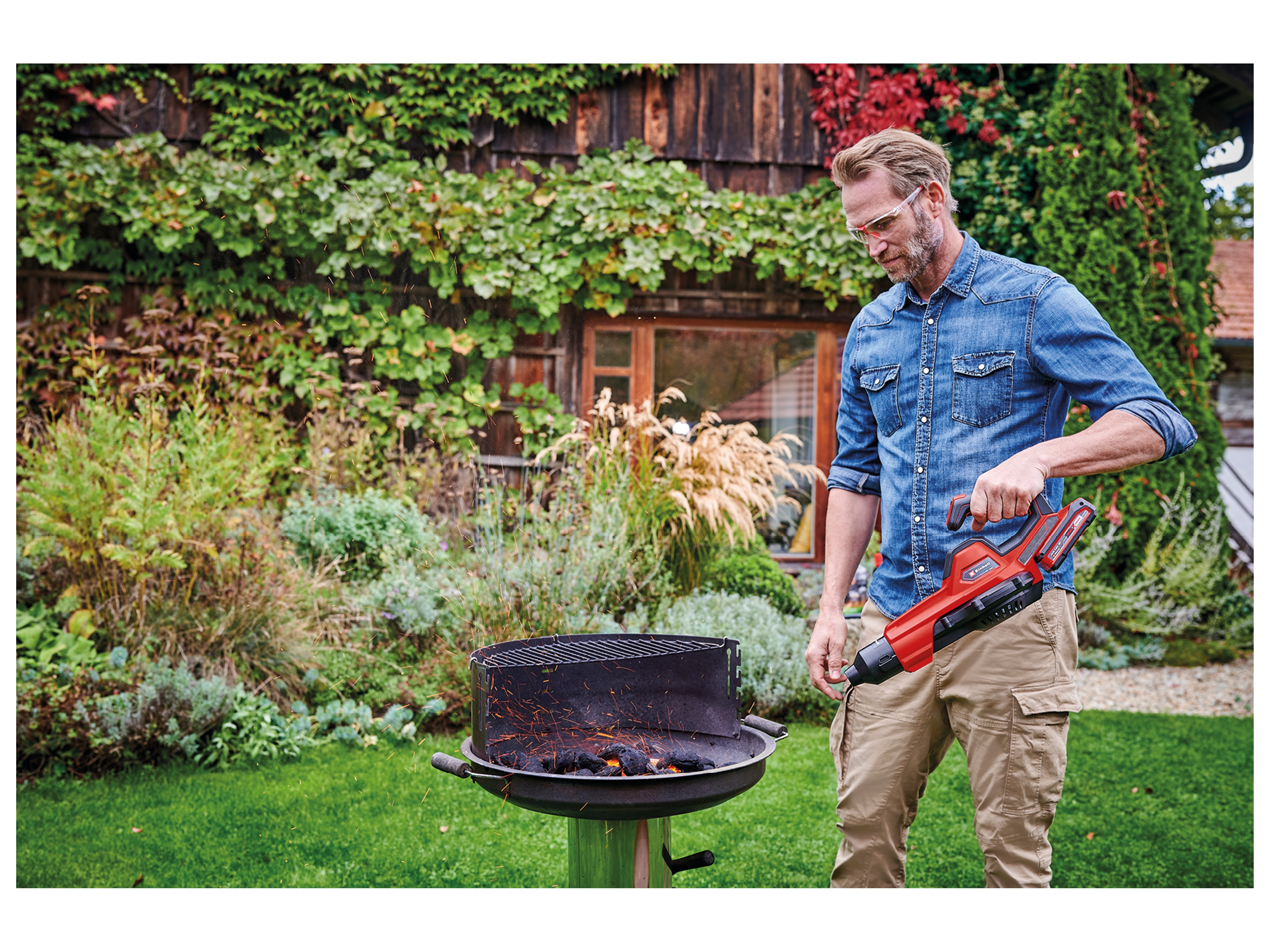 EINHELL Akku-Laubbläser GE-UB 18/250 Li E-Solo EINHELL Akku-Laubbläser GE-UB 18/250 Li E-Solo