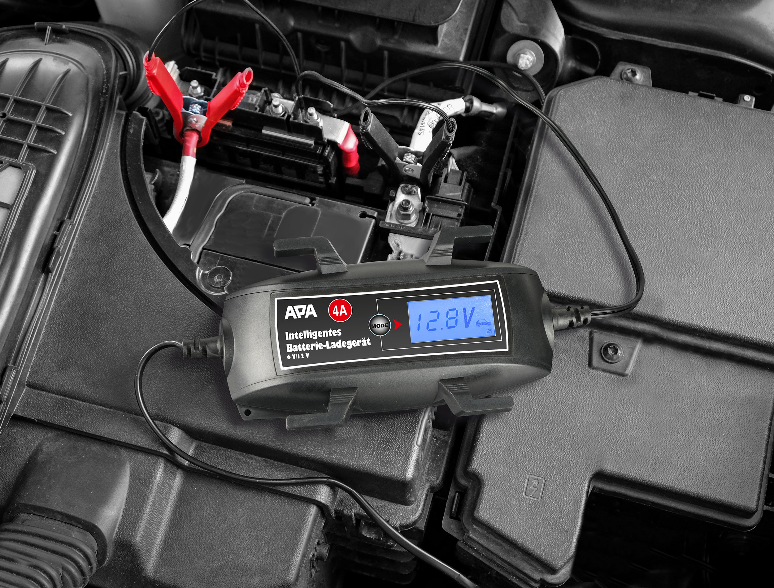 APA Batterie-Ladegerät 16616, 6/12V 4A APA Batterie-Ladegerät 16616, 6/12V 4A