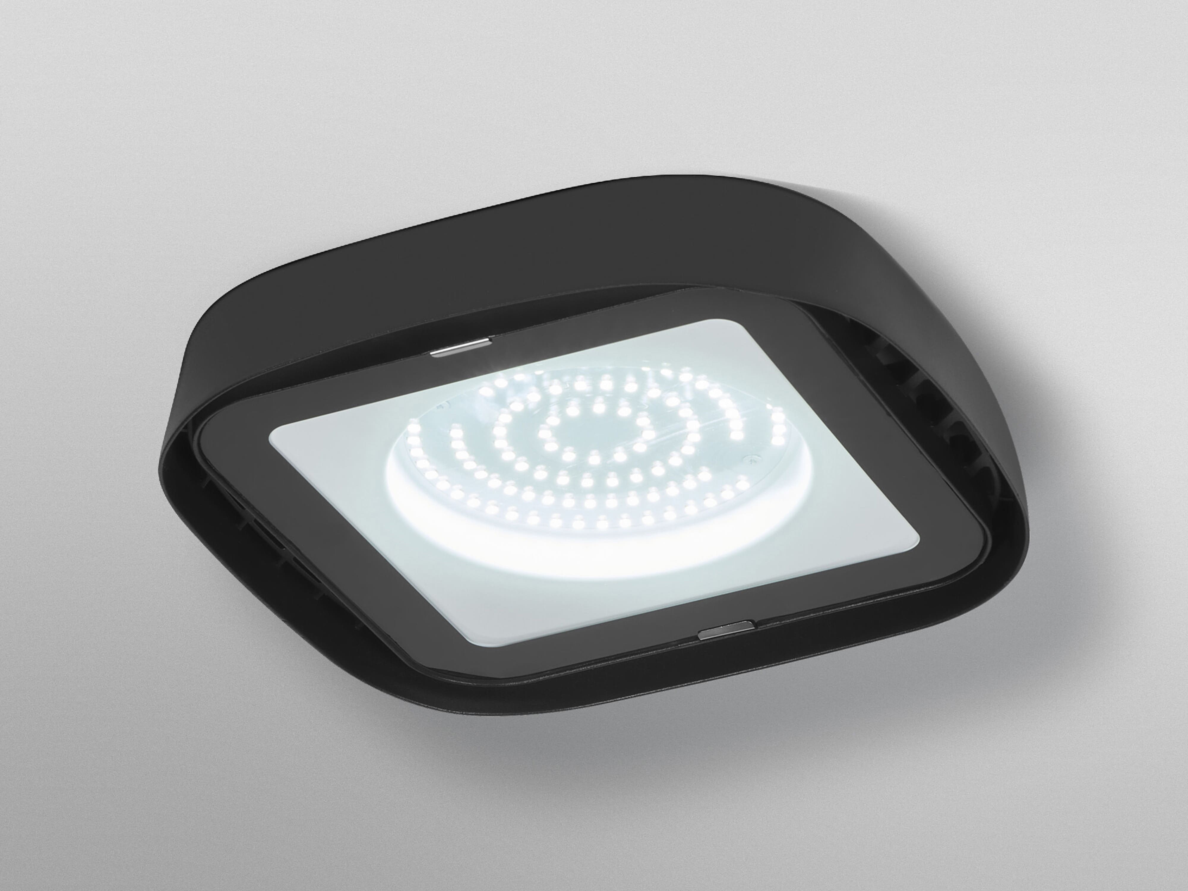 OSRAM LED-Hallenleuchte, 80W, 6500K, 9300 lm, IP65, kaltweiß, schwarz OSRAM LED-Hallenleuchte, 80W, 6500K, 9300 lm, IP65, kaltweiß, schwarz