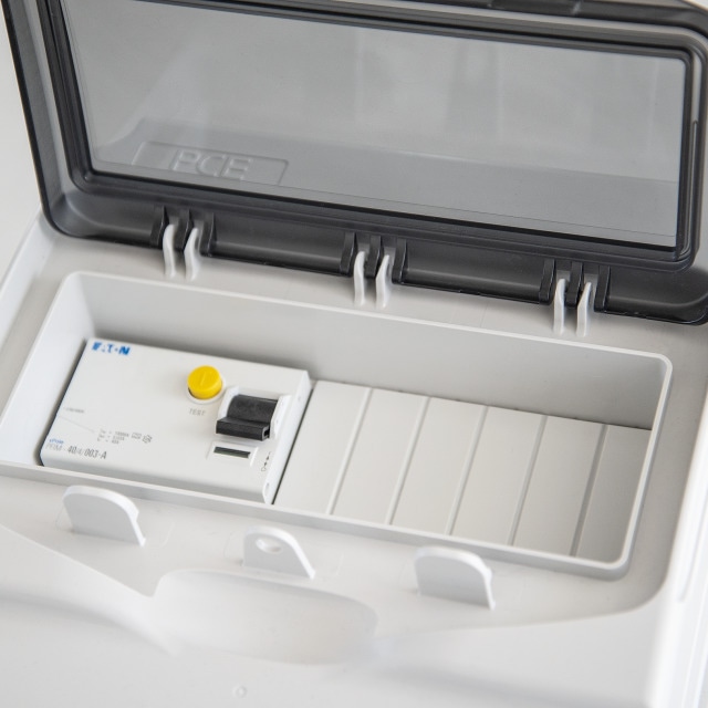 PCE Abdeckschiene blind für Automatenöffnung, 6x 1TE, grau PCE Abdeckschiene blind für Automatenöffnung, 6x 1TE, grau