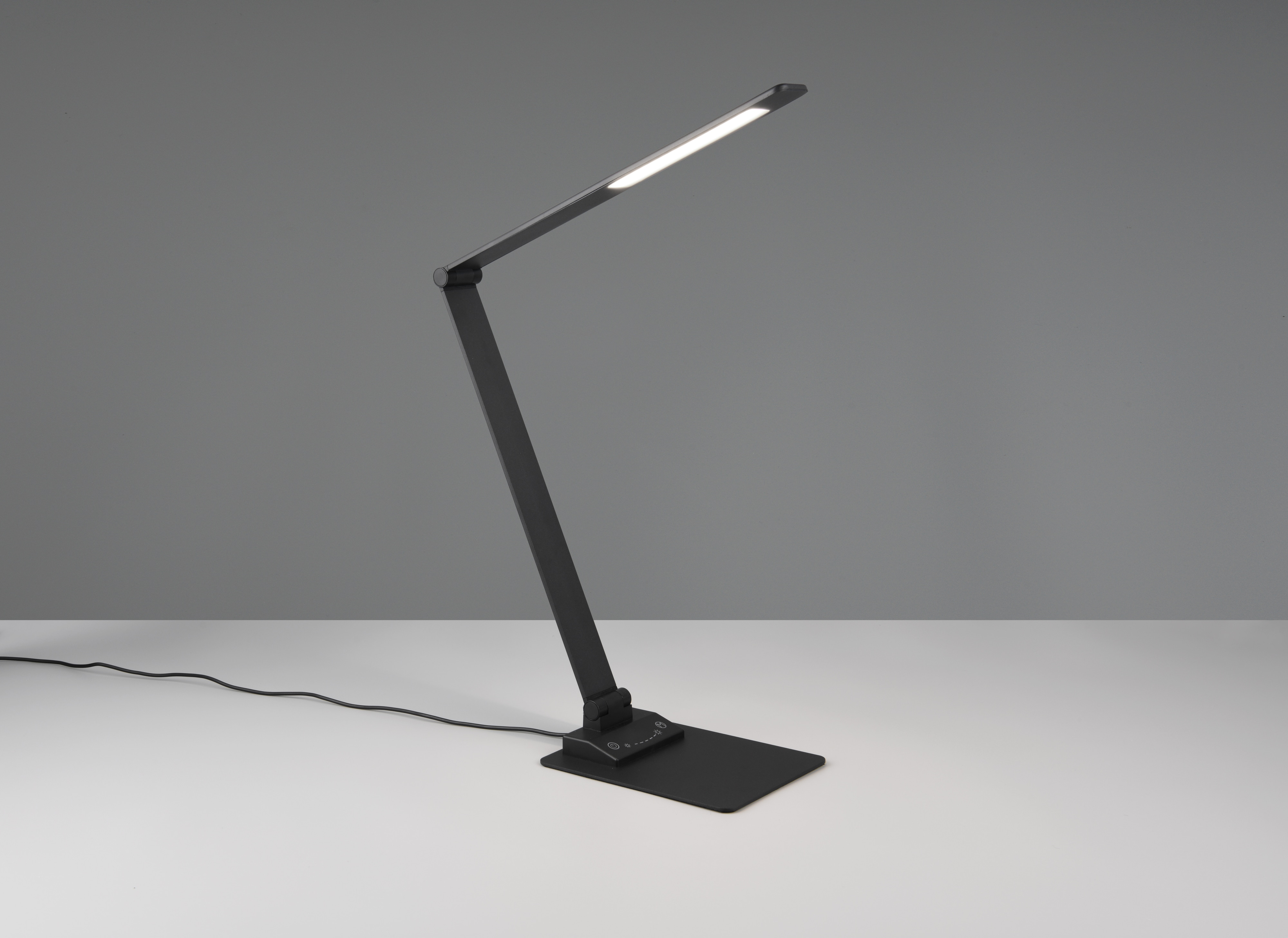 TRIO LED-Tischleuchte Travis 545310132 schwarz, 6,5 W, 650 lm, CCT TRIO LED-Tischleuchte Travis 545310132 schwarz, 6,5 W, 650 lm, CCT