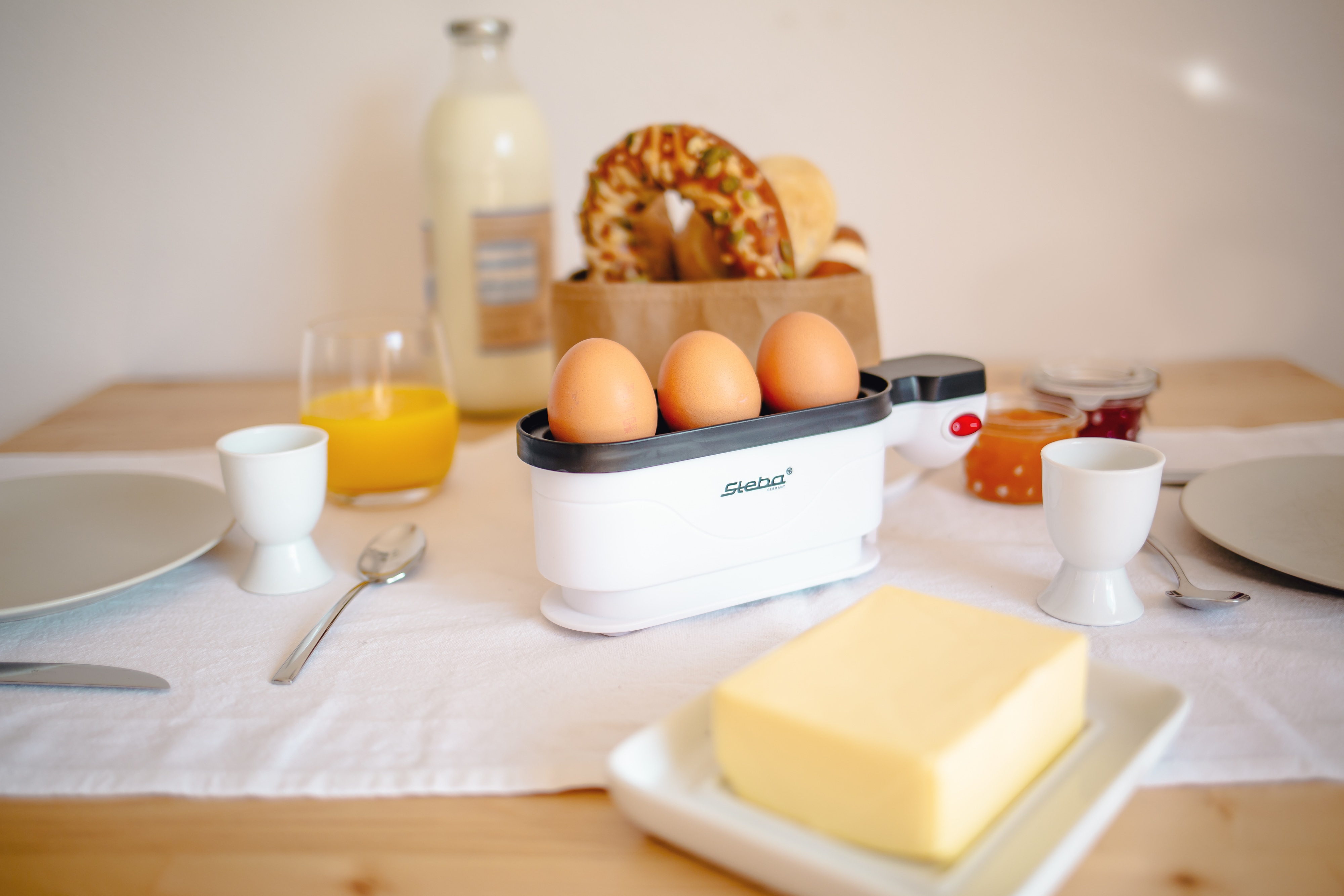 STEBA Eierkocher EK 4 für 3 Eier, 350W STEBA Eierkocher EK 4 für 3 Eier, 350W