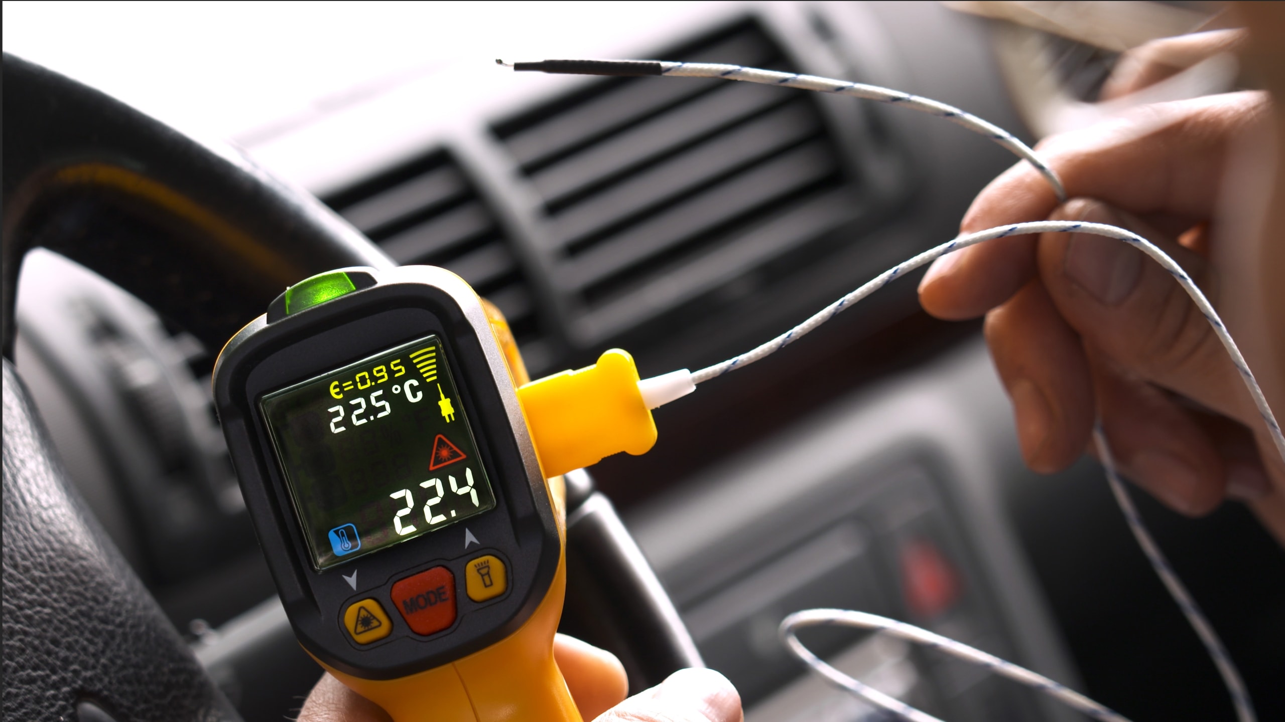 PANCONTROL Infrarot-Thermometer PAN IR-T800+, 12:1, mit Laser-Messkreisanzeige PANCONTROL Infrarot-Thermometer PAN IR-T800+, 12:1, mit Laser-Messkreisanzeige