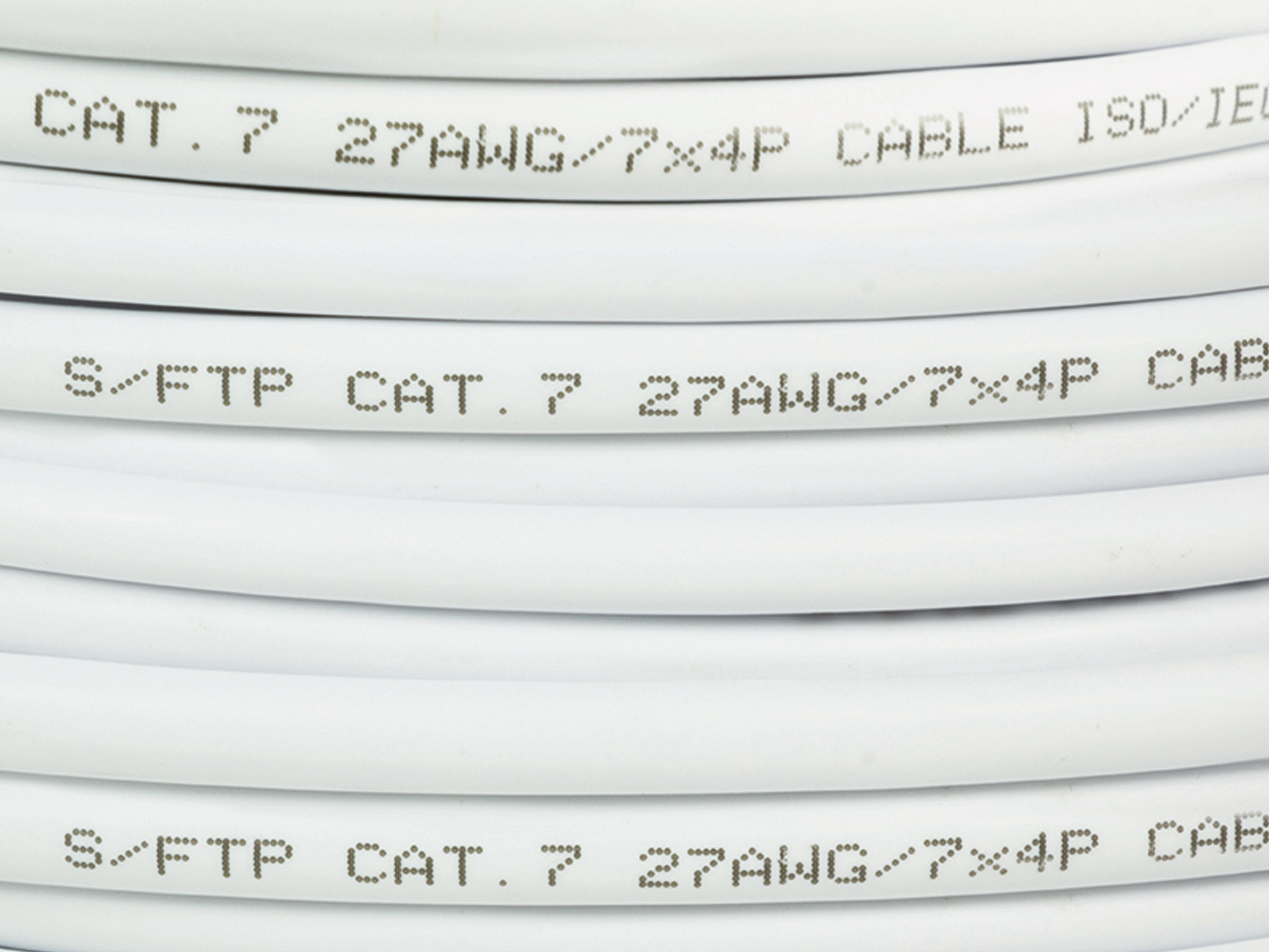 LOGILINK CAT.7 Verlegekabel CPV0040, 50 m, weiß LOGILINK CAT.7 Netzwerkkabel CPV0040, 50 m, weiß