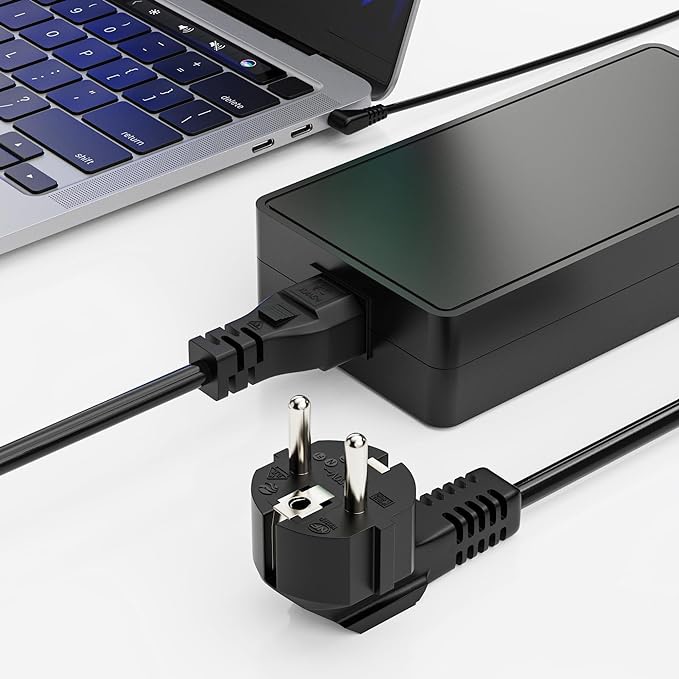 SONERO Netzkabel Schutzkontaktstecker, X-SKW-C5G-010B, 90°, schwarz, 1m SONERO Netzkabel Schutzkontaktstecker, X-SKW-C5G-010B, 90°, schwarz, 1m