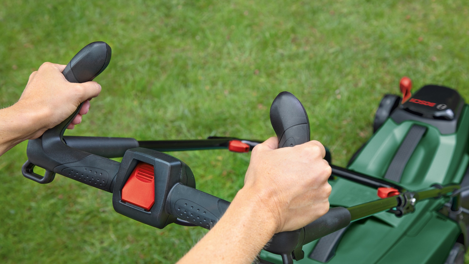 BOSCH Akku-Rasenmäher, CityMower 18V-32-300, 06008B9A07, 1x4,0 Ah BOSCH Akku-Rasenmäher, CityMower 18V-32-300, 06008B9A07, 1x4,0 Ah
