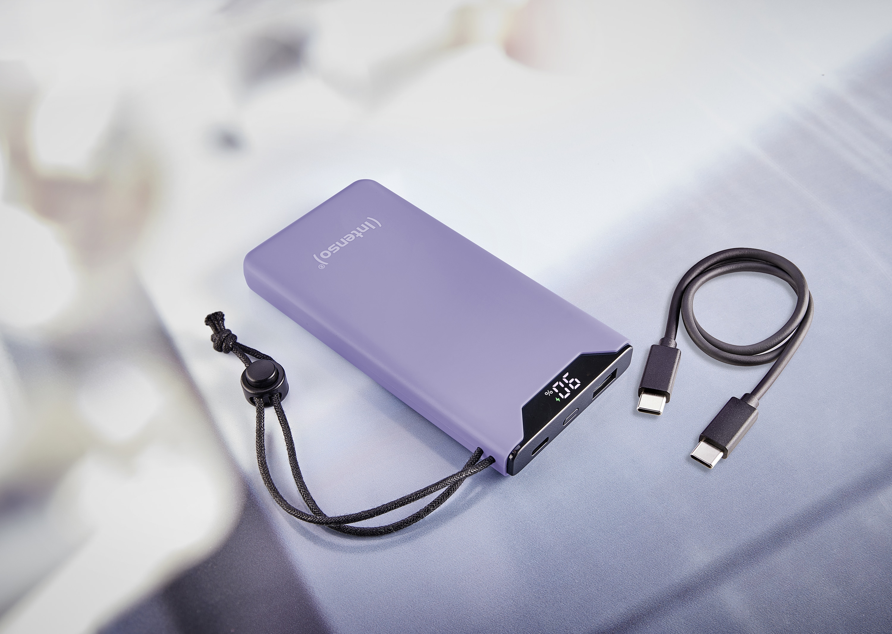INTENSO USB Powerbank 7332033, F10000, 10.000mAh, 20 W, lila INTENSO USB Powerbank 7332033, F10000, 10.000mAh, 20 W, lila