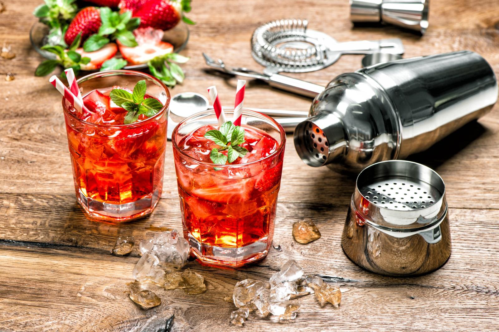 ALPINA Cocktail-Set 10185, 5-Teilig, Shaker 350ml, rostfrei, Edelstahl ALPINA Cocktail-Set 10185, 5-Teilig, Shaker 350ml, rostfrei, Edelstahl