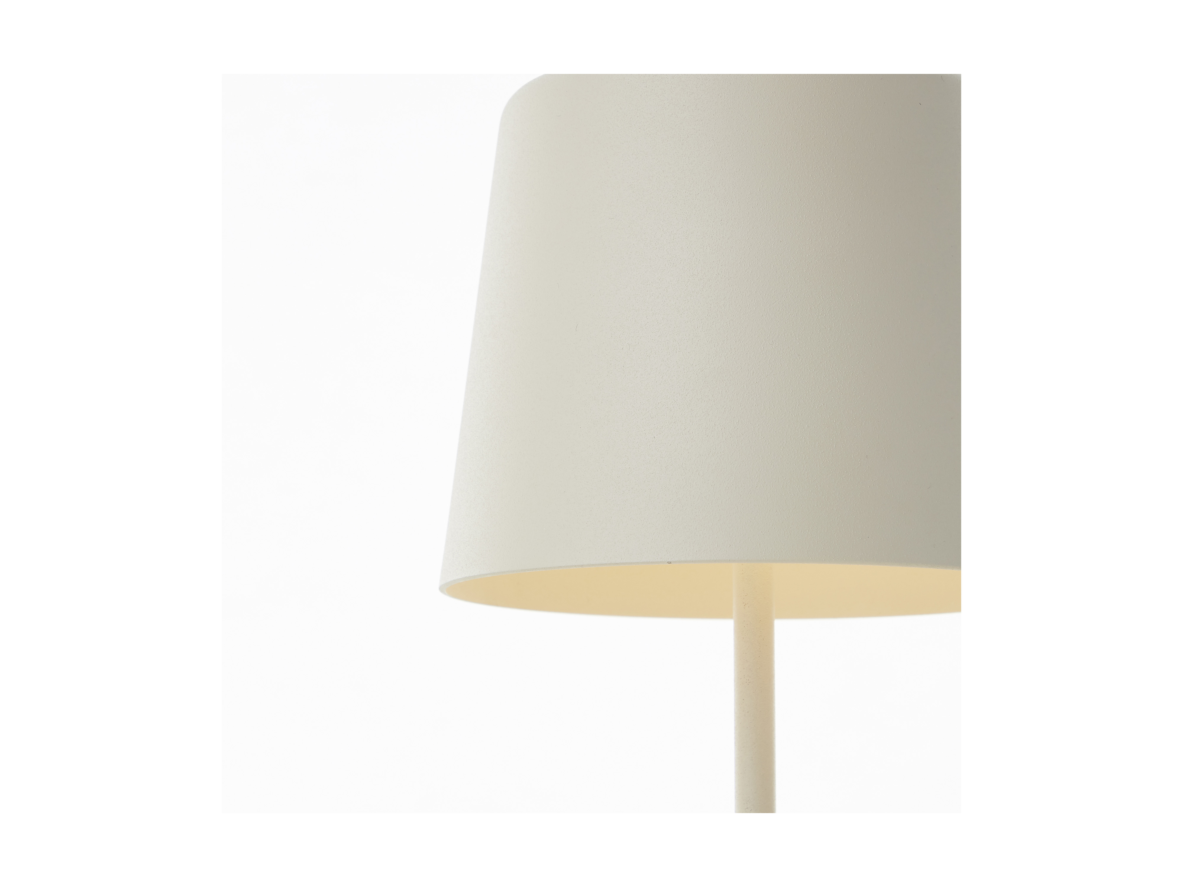 BRILLIANT LED-Akku-Tischleuchte Kaami, 2 W, 310 lm, 3000 K, beige, 2er Set BRILLIANT LED-Akku-Tischleuchte Kaami, 2 W, 310 lm, 3000 K, beige, 2er Set