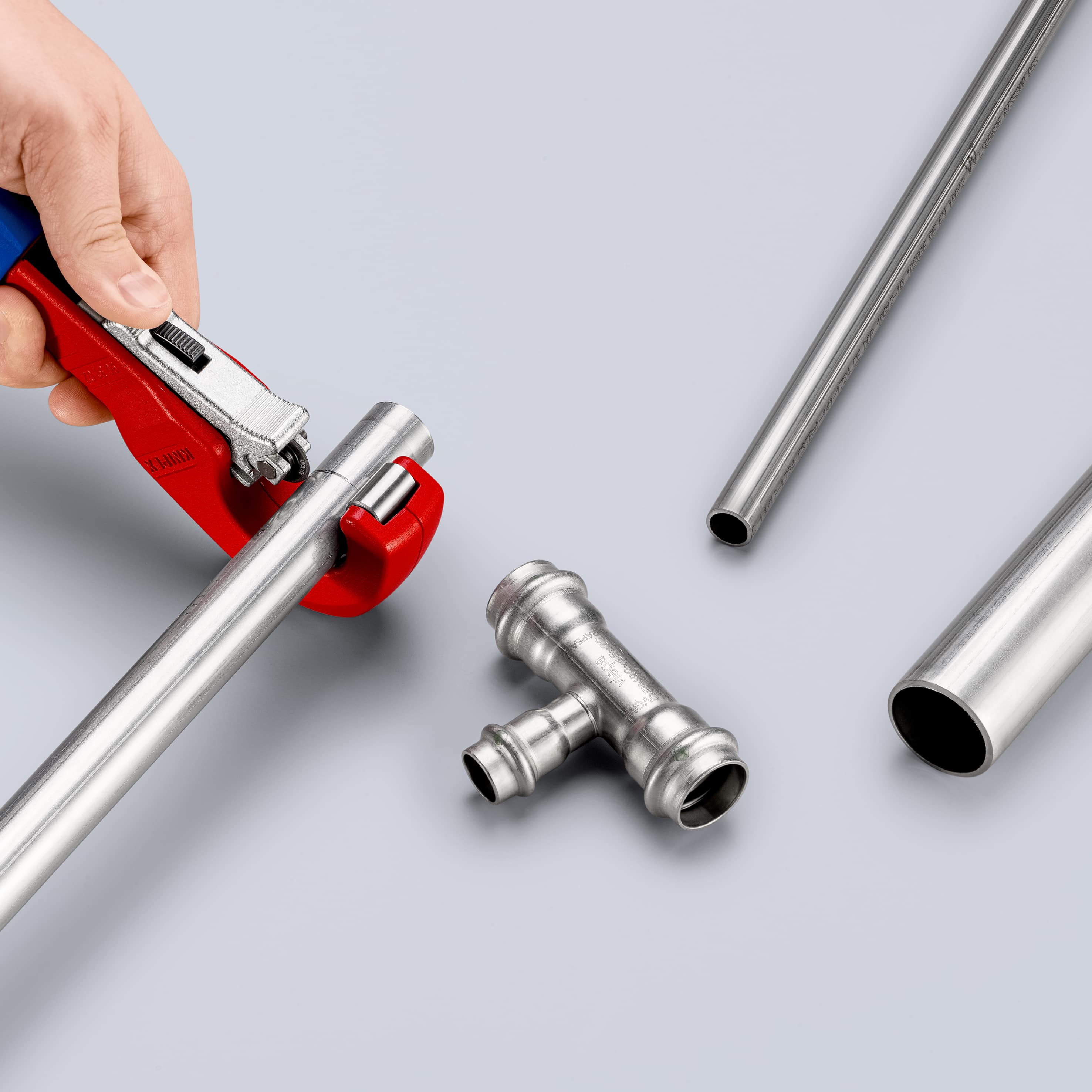 KNIPEX Rohrabschneider, TubiX, 90 31 02 BK KNIPEX Rohrabschneider, TubiX, 90 31 02 BK