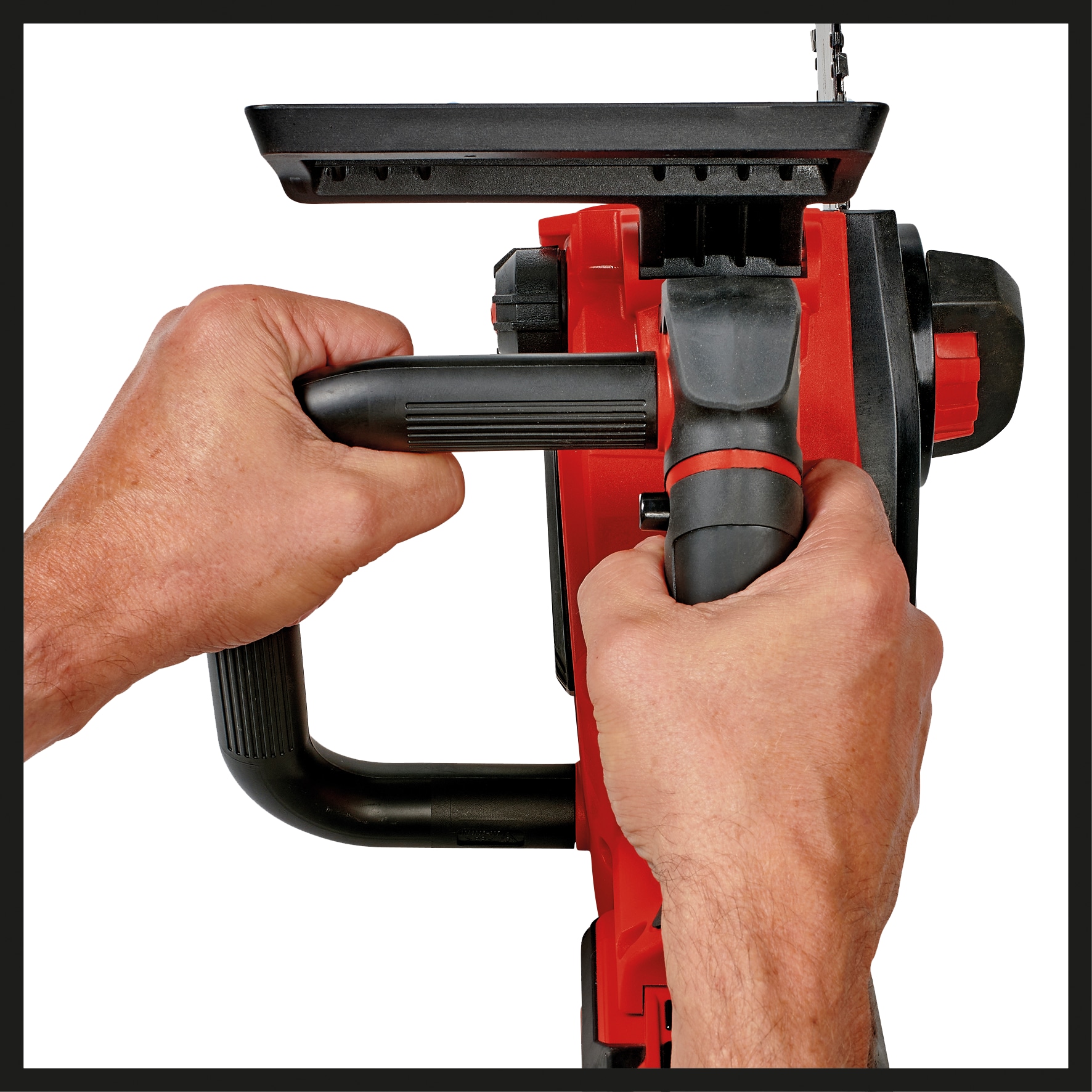 EINHELL PROFESSIONAL Einhand-Akku-Kettensäge FORTEXXA 18/20 TH Kit (1x 4,0 Ah) EINHELL Einhand-Akku-Kettensäge FORTEXXA 18/20 TH Kit (1x 4,0 Ah)