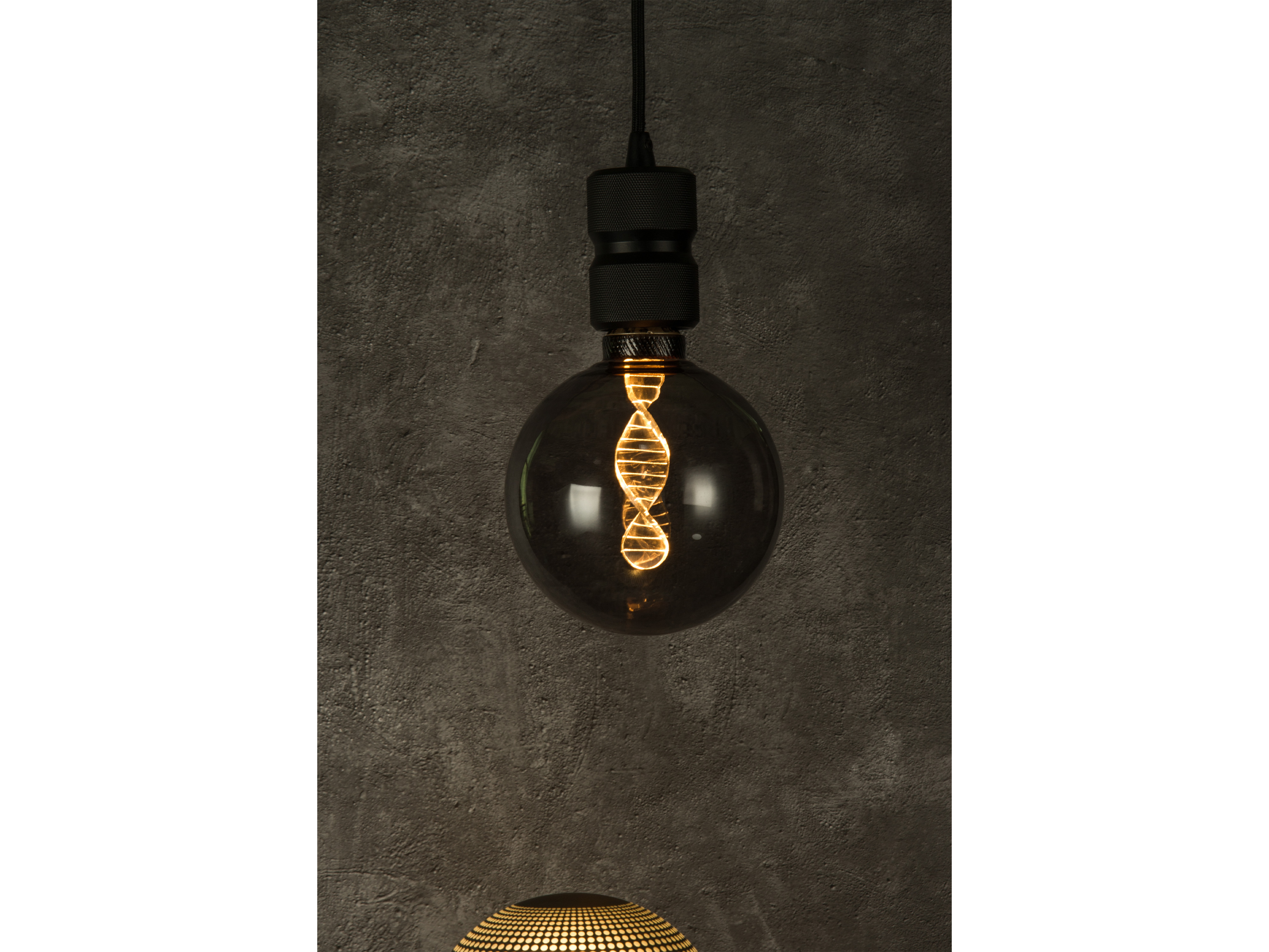 ENOVALITE LED-Filament-Lampe, DNA, Smoke, E27, 3,5W, 120lm, 1800K ENOVALITE LED-Filament-Lampe, DNA, Smoke, E27, 3,5W, 120lm, 1800K