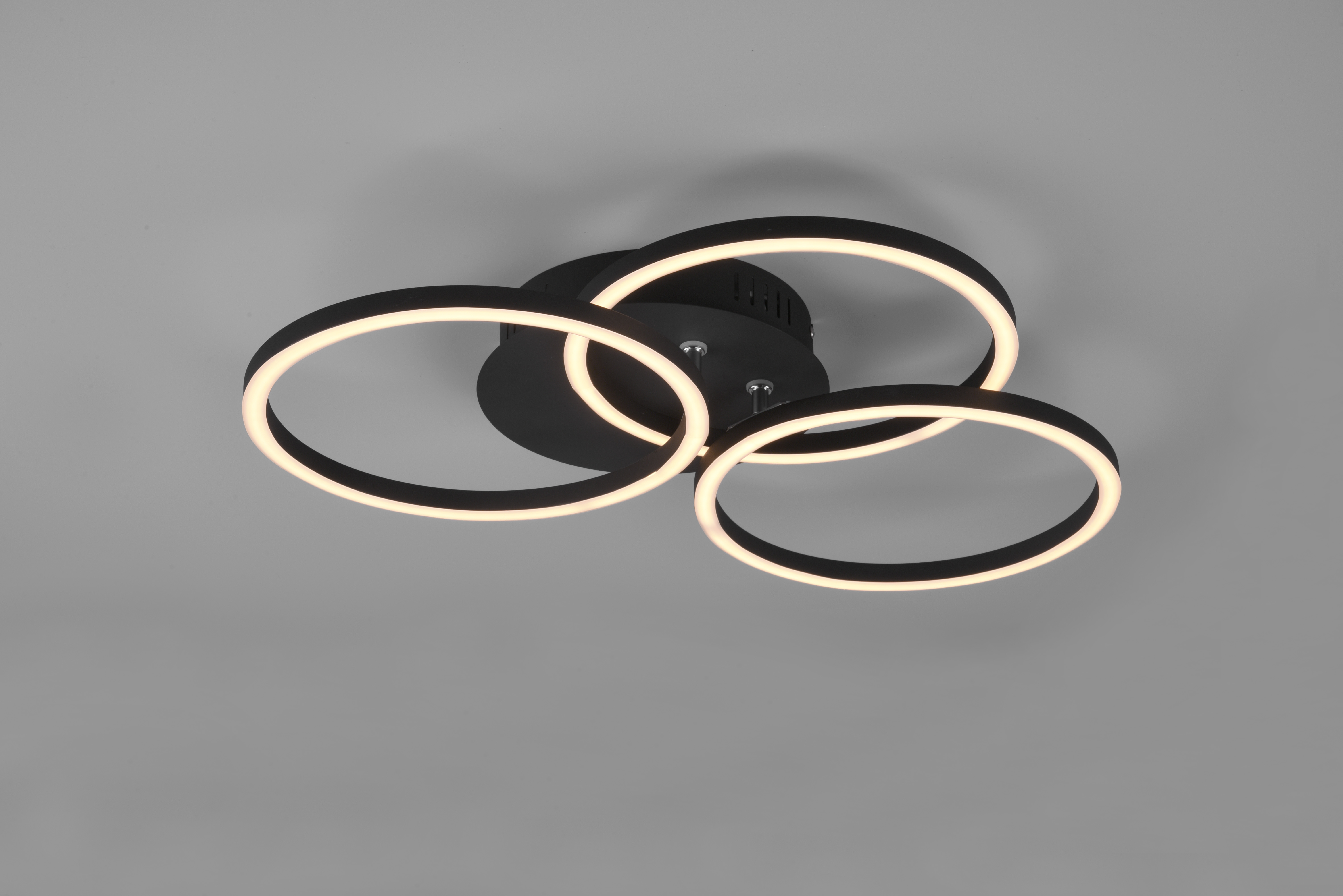 REALITY LED-Deckenleuchte Circle R62823132 schwarz, 27 W, 3200 lm CCT REALITY LED-Deckenleuchte Circle R62823132 schwarz, 27 W, 3200 lm CCT