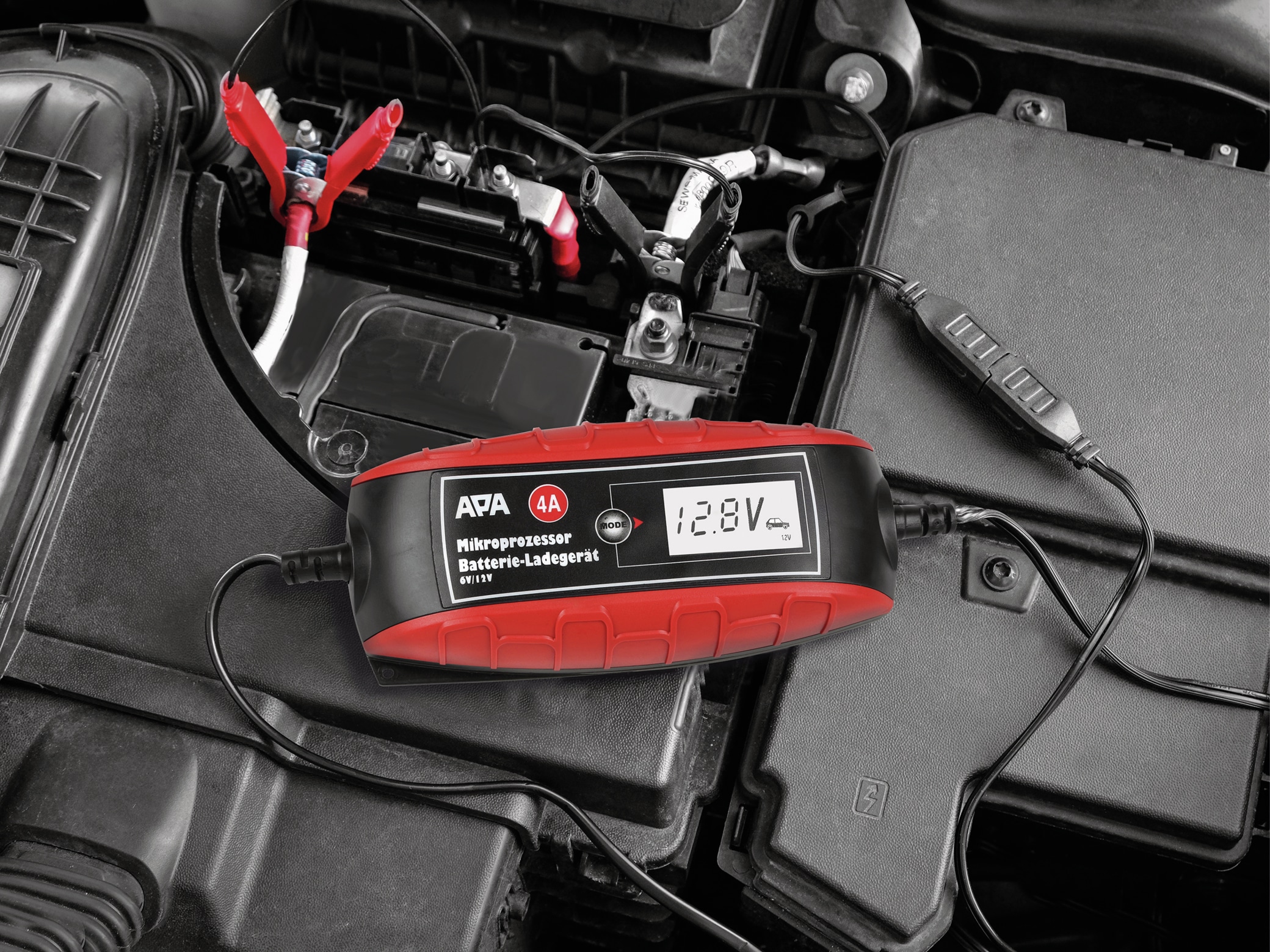 APA Automatiklader 16617, 6/12 V, 4 A APA Automatiklader 16617, 6/12 V, 4 A