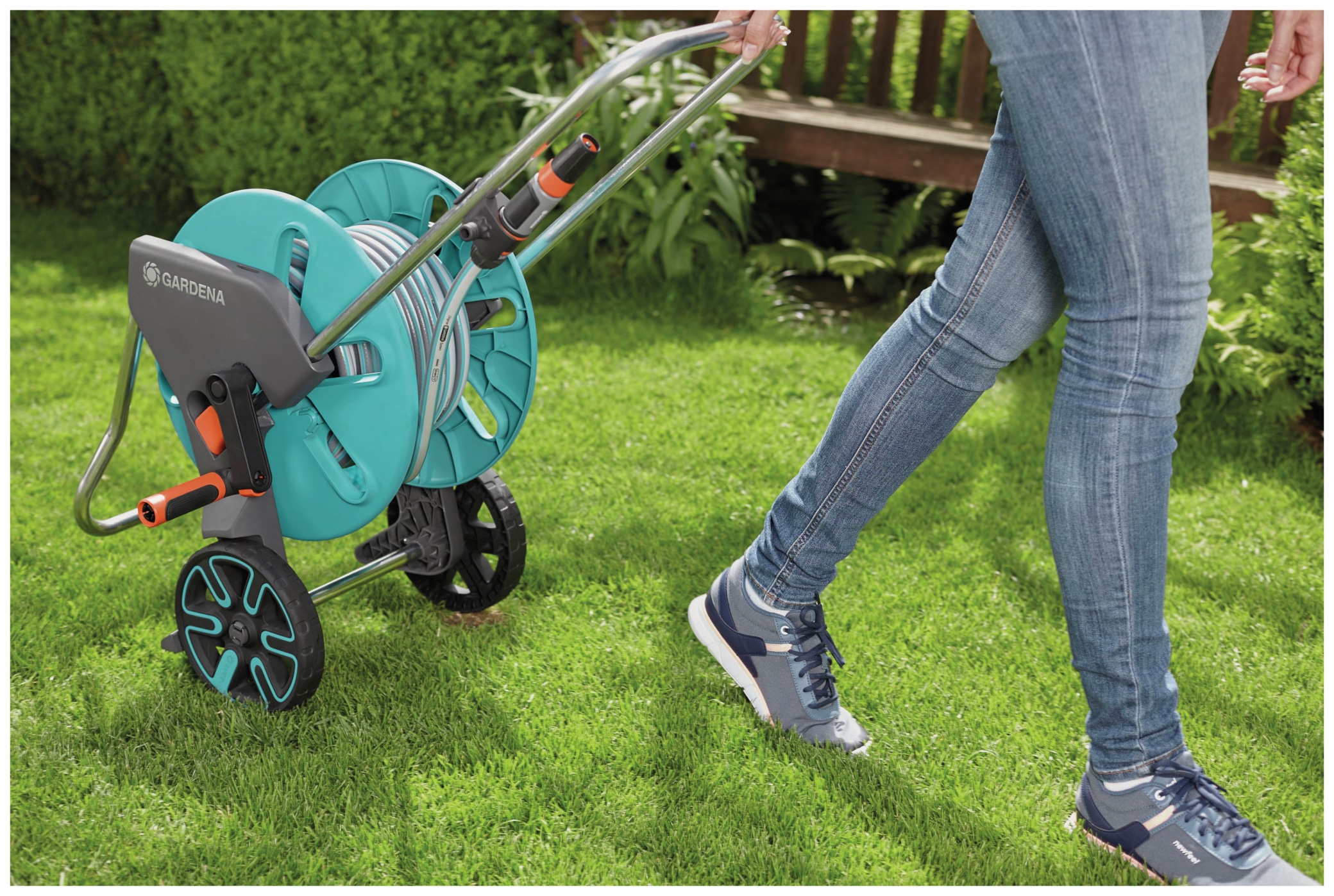 GARDENA Schlauchwagen CleverRoll M 18513-20, 20 m, Set 10-teilig GARDENA Schlauchwagen CleverRoll M 18513-20, 20 m, Set 10-teilig