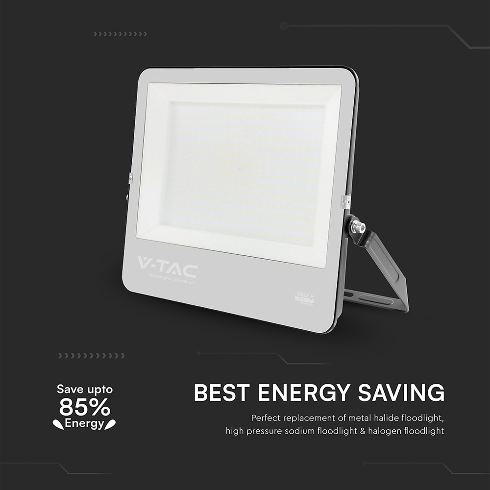 V-TAC LED-Fluter VT-44003, 300W, 4000K, EEK: D, CREE Chip, 34440lm, IP65, schwarz V-TAC LED-Fluter VT-44003, 300W, 4000K, EEK: D, CREE Chip, 40500lm, IP65, schwarz