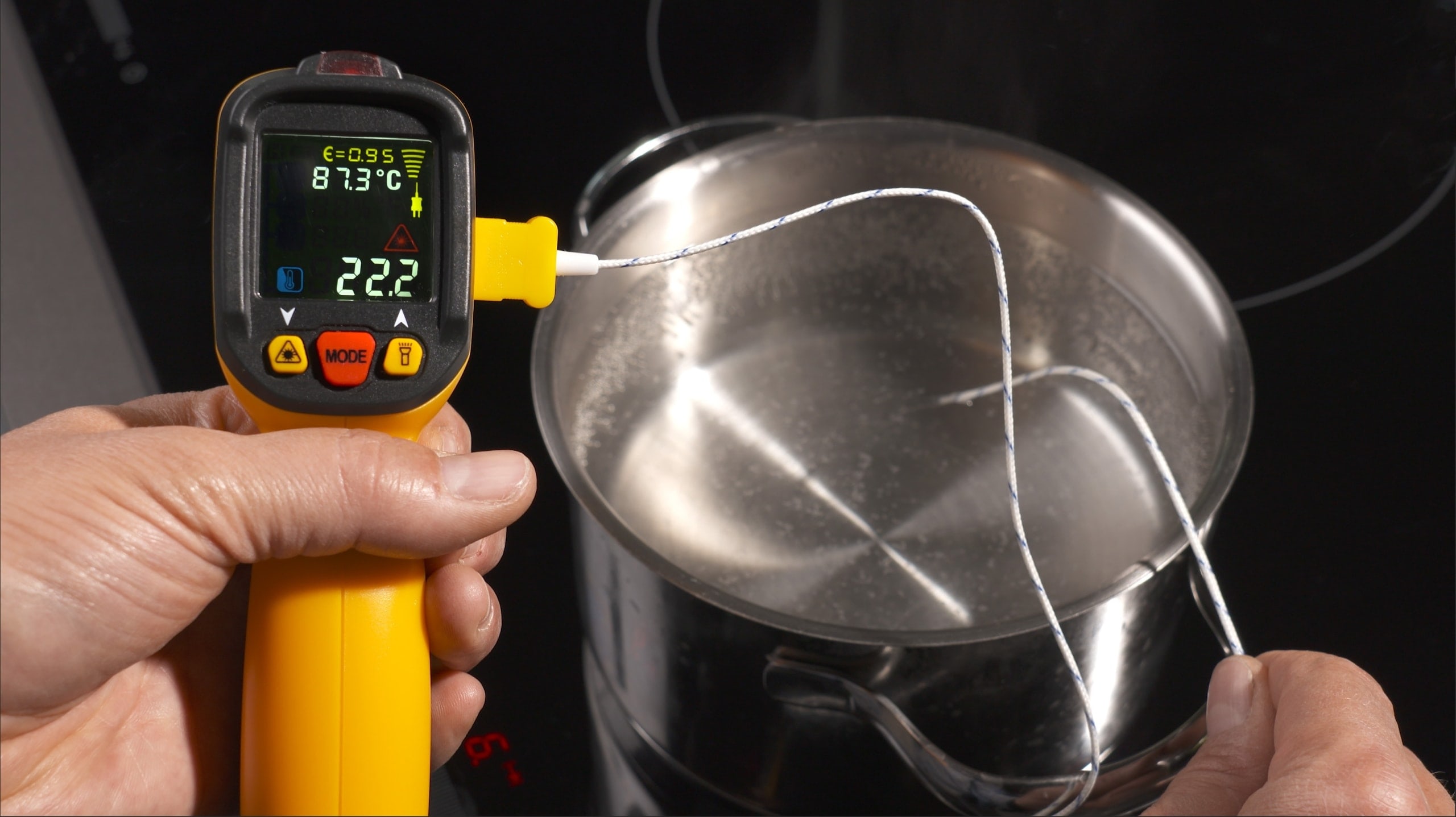 PANCONTROL Infrarot-Thermometer PAN IR-T800+, 12:1, mit Laser-Messkreisanzeige PANCONTROL Infrarot-Thermometer PAN IR-T800+, 12:1, mit Laser-Messkreisanzeige