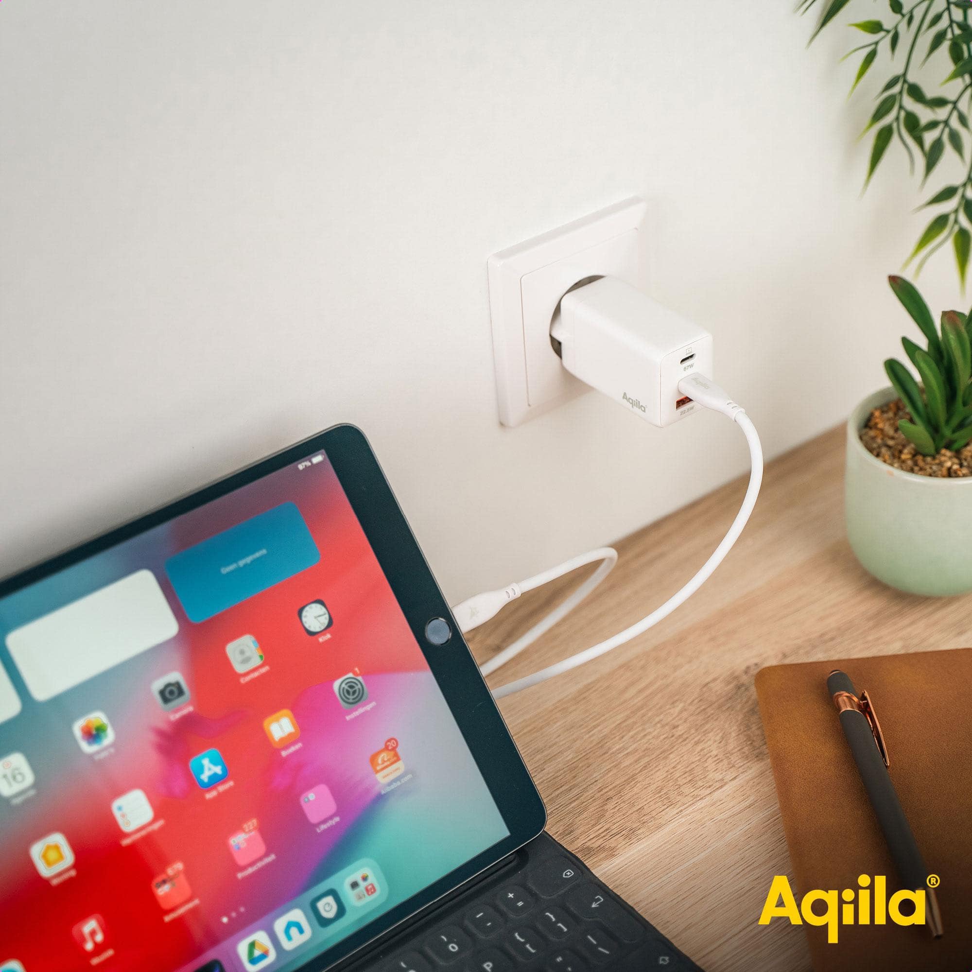 AQIILA USB-Lader Chargebird W3, 65 W, 3-fach, 2x USB-C, 1x USB-A AQIILA USB-Lader Chargebird W3, 65 W, 3-fach, 2x USB-C, 1x USB-A